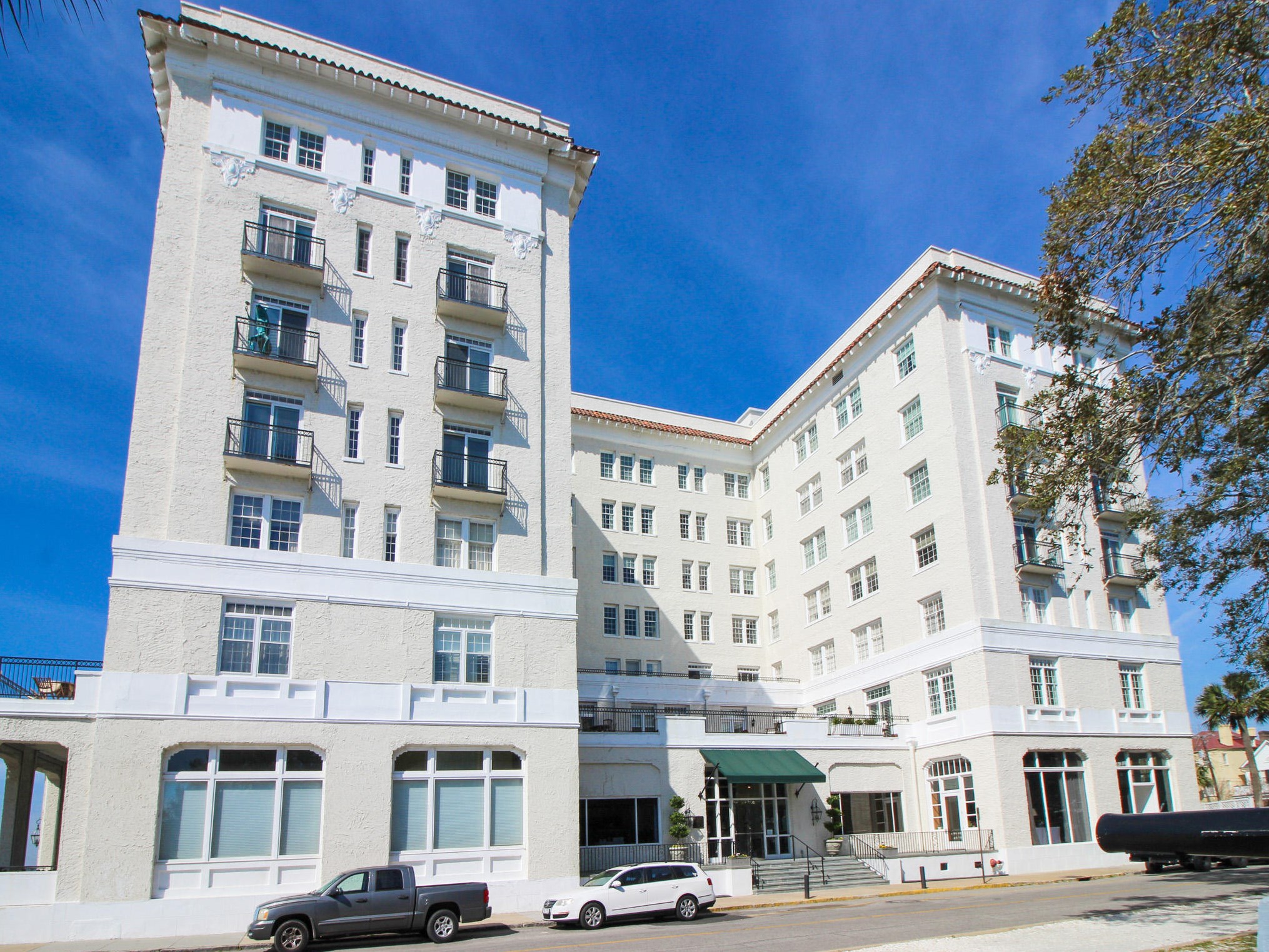1 King St Ste 103, Charleston, SC 29401