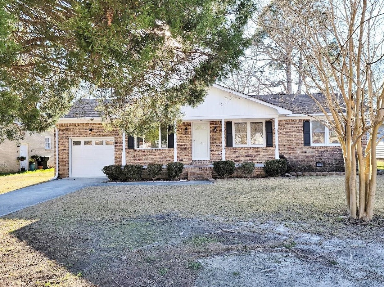 126 Wedgewood Cir, Charleston, SC 29445-4818