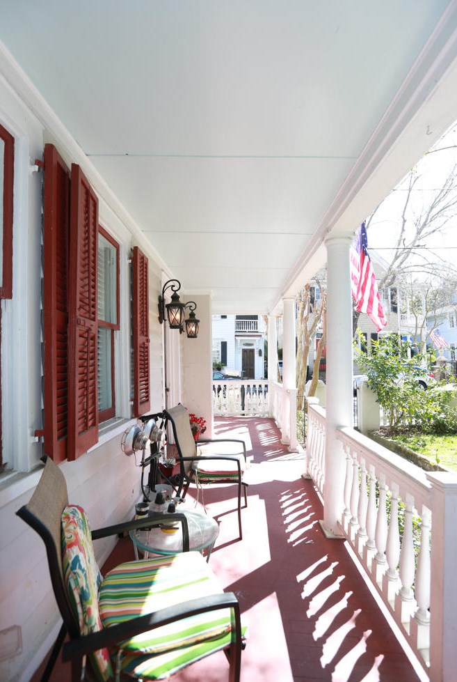 166 Tradd St, Charleston SC  29401-2414 exterior