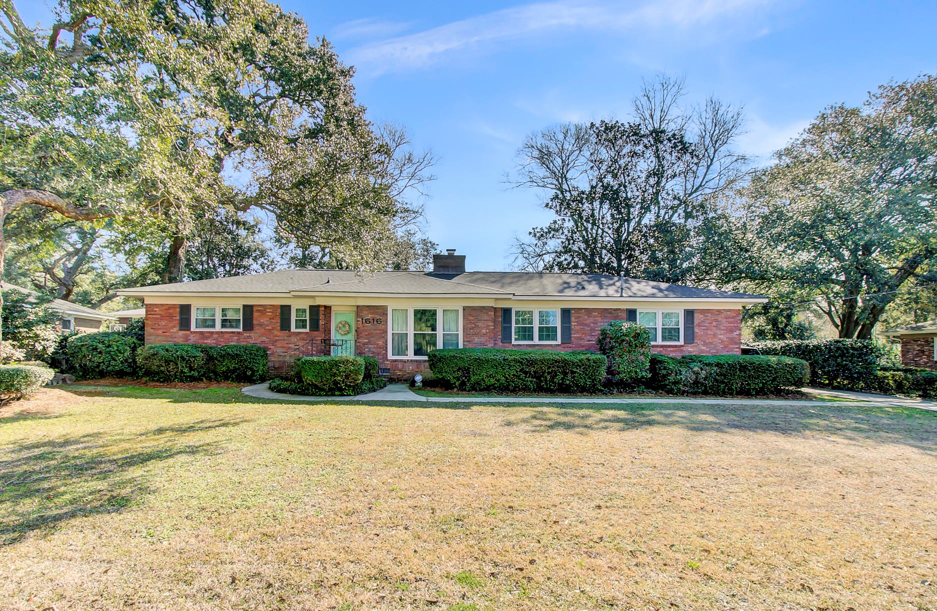 1616 Holton Pl, Charleston, SC 29407-4232