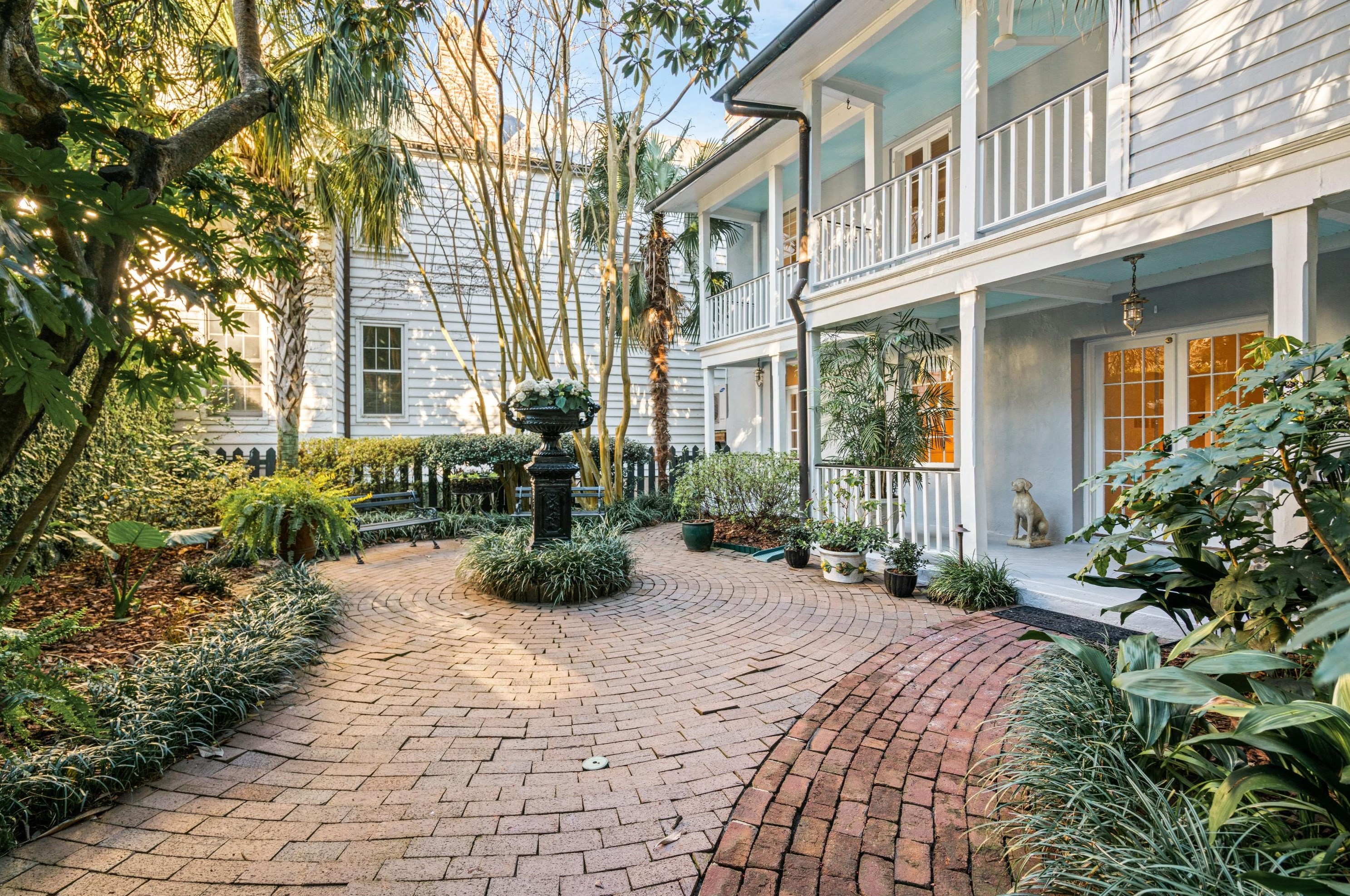 45 Bay St, Charleston SC  exterior