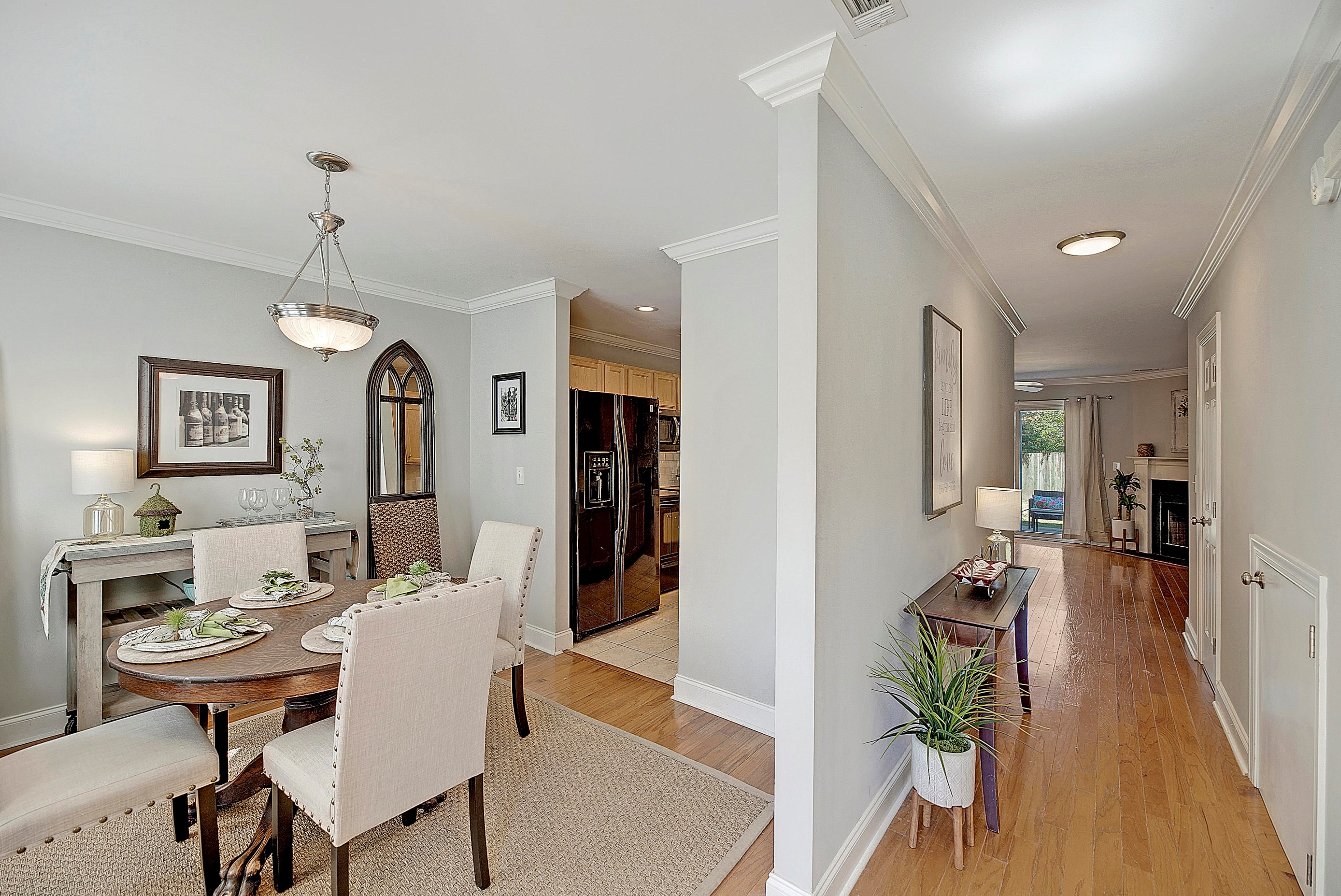 4004 Radcliffe Place Dr, Charleston, SC 29414-6638