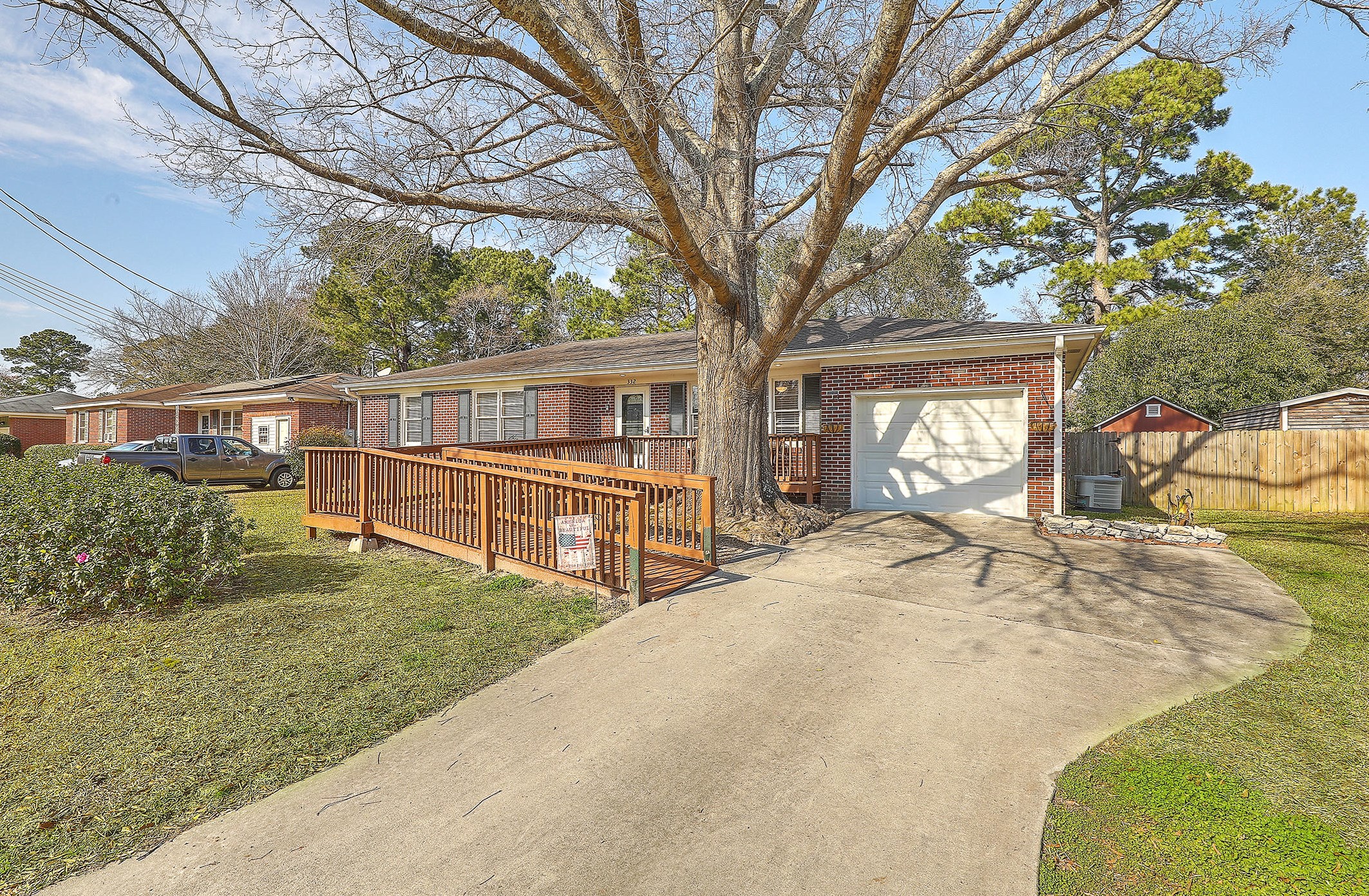 332 Swift Ave, Charleston, SC 29407-6842