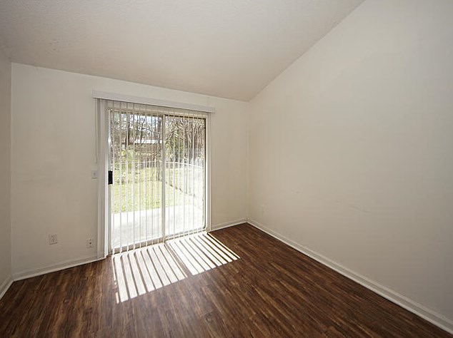106 Susan Dr # B, Summerville, SC
