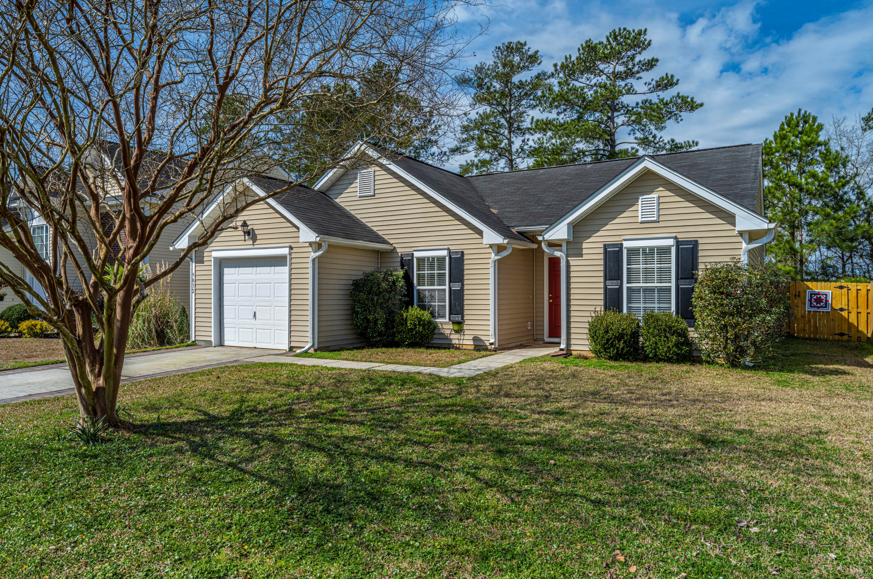 9832 Stockport Cir, Summerville, SC 29485-9008