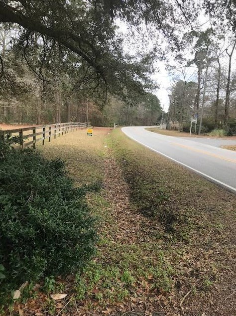 645 Gahagan Rd, Summerville, SC 29485-7440