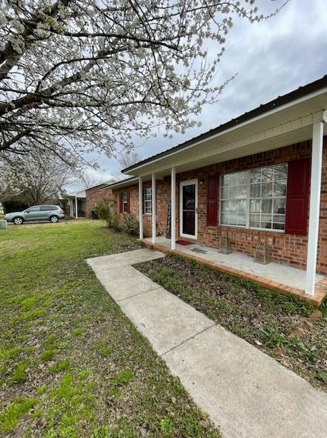 1212 Dyson Dr, Moncks Corner, SC 29461-9214