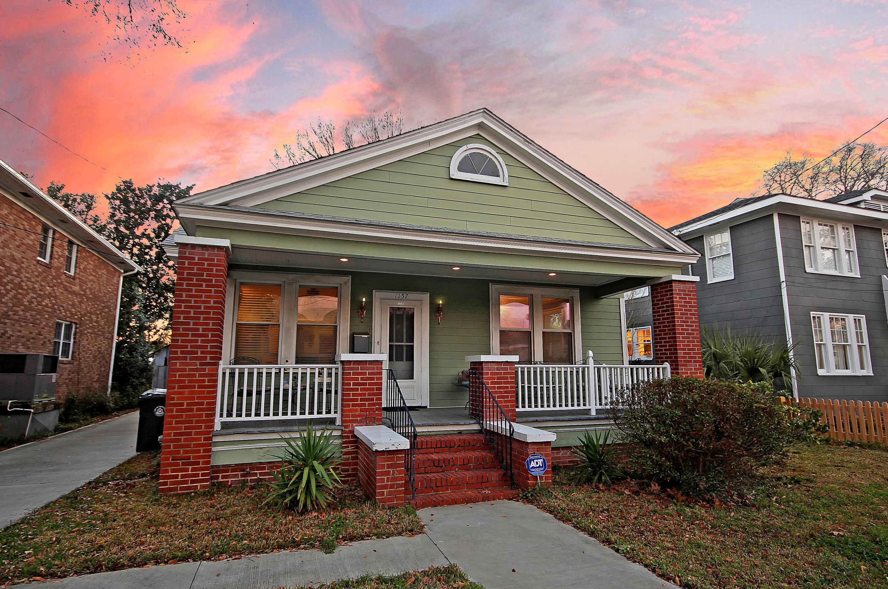 1157 King St, Charleston, SC 29403-3430