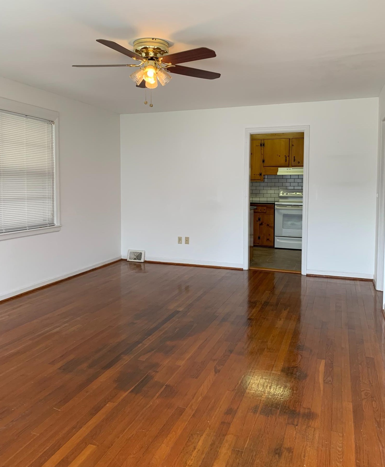 1238 Belvedere Dr, Charleston SC  29410-2302 exterior