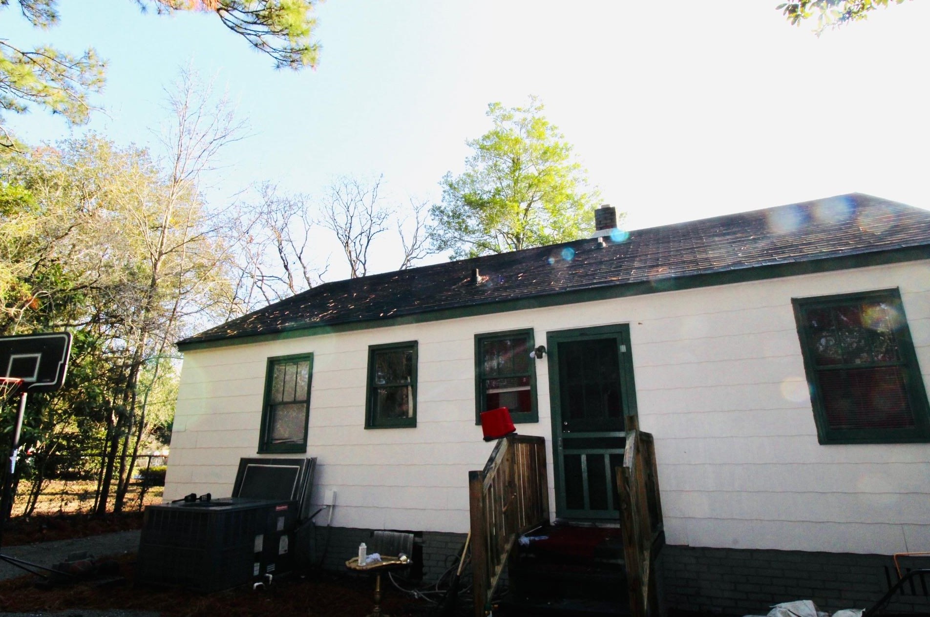 5469 Crown Ave, Charleston, SC 29406-3701