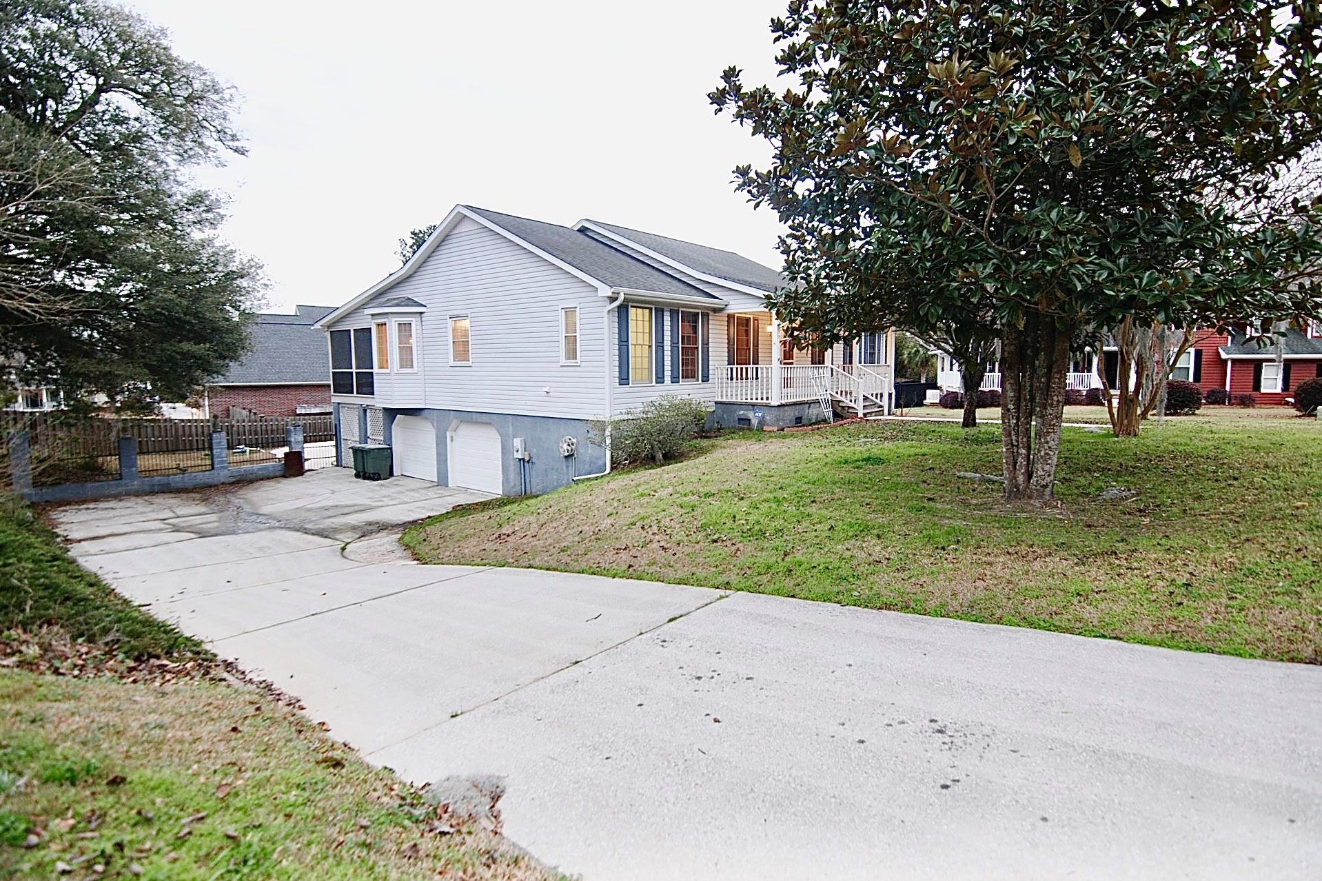 2 Leone Ct, Charleston, SC 29410-8604