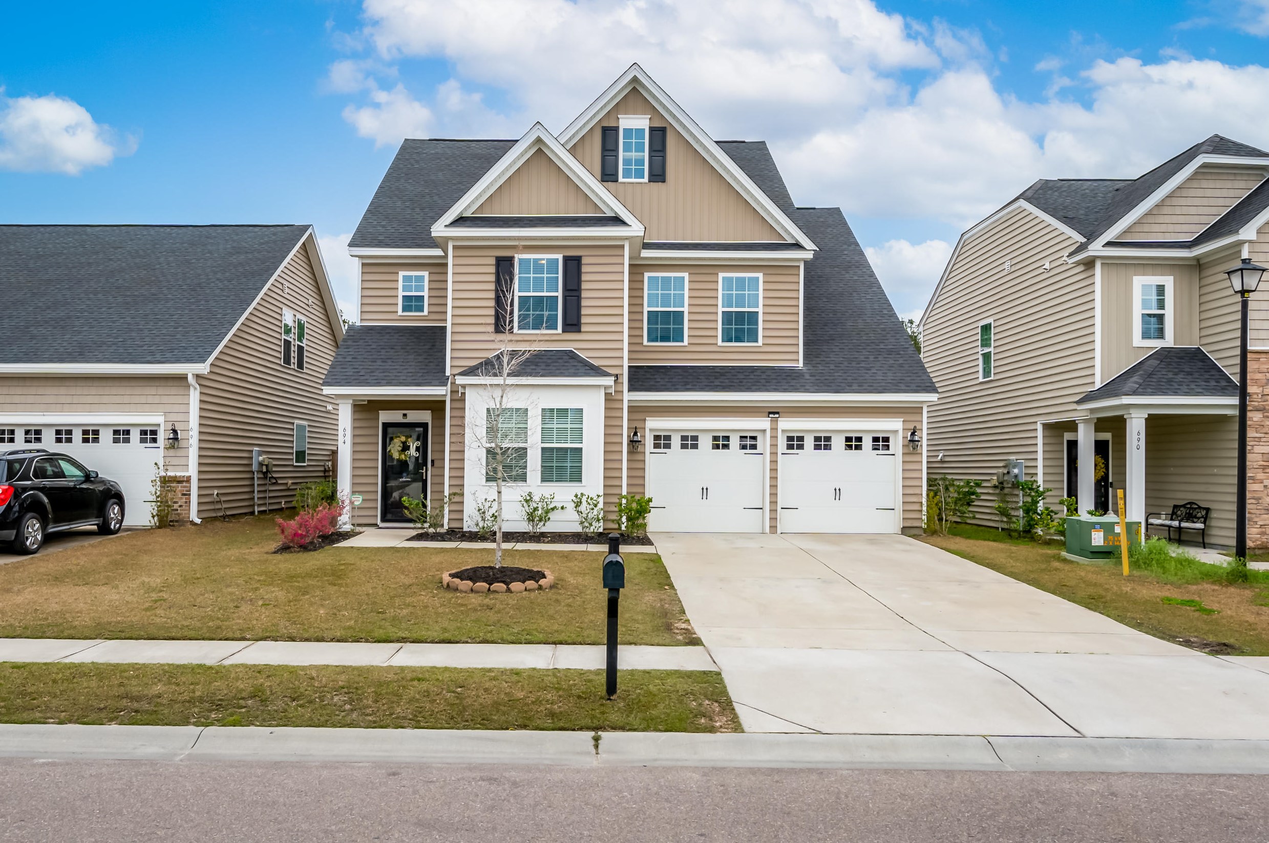 694 Silver Moss Dr, Moncks Corner, SC 29461-7468
