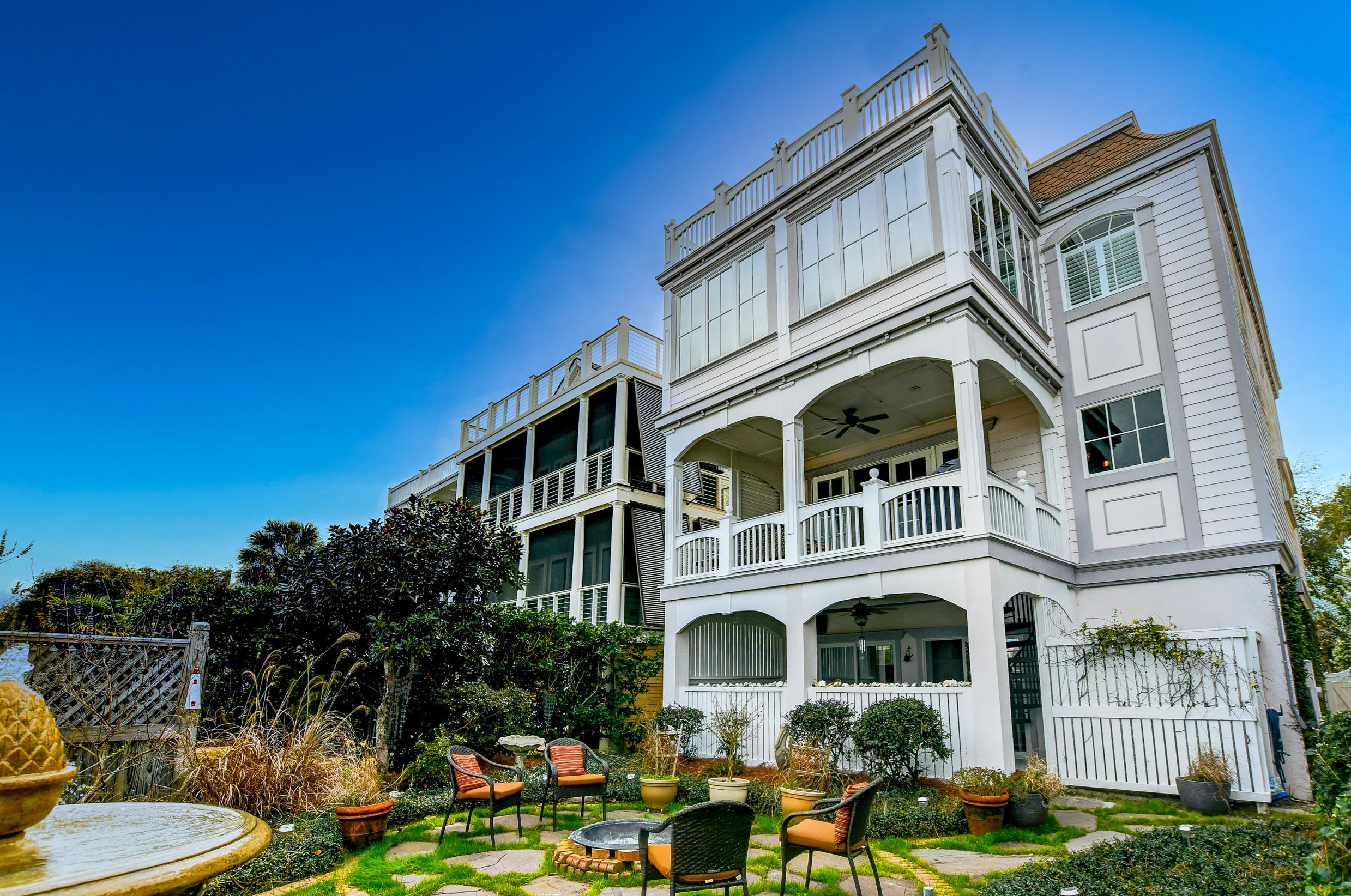32 Yacht Harbor Ct, Isle of Palms, SC 29451