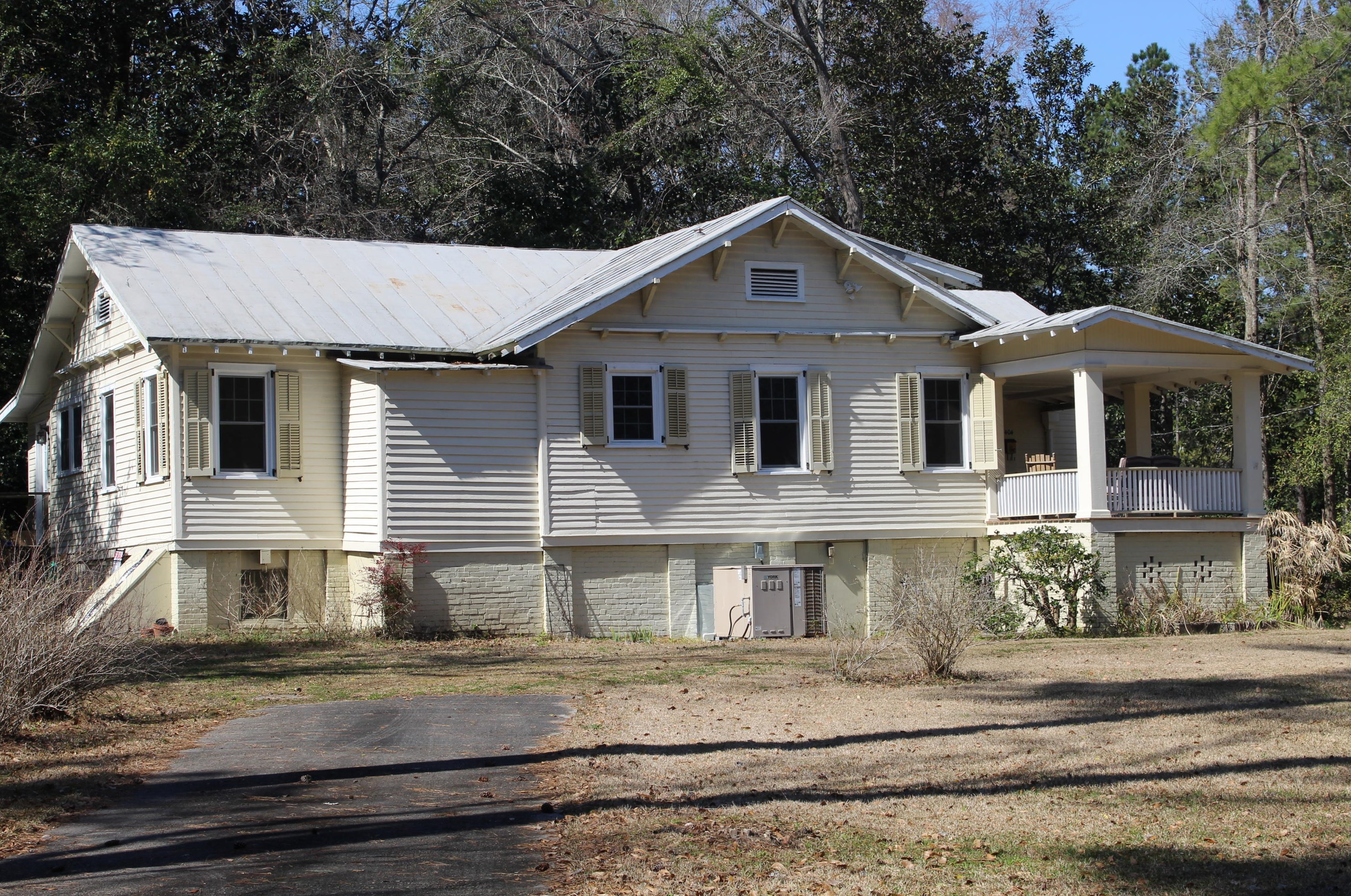 404 Richardson Ave, Summerville, SC 29483-6028
