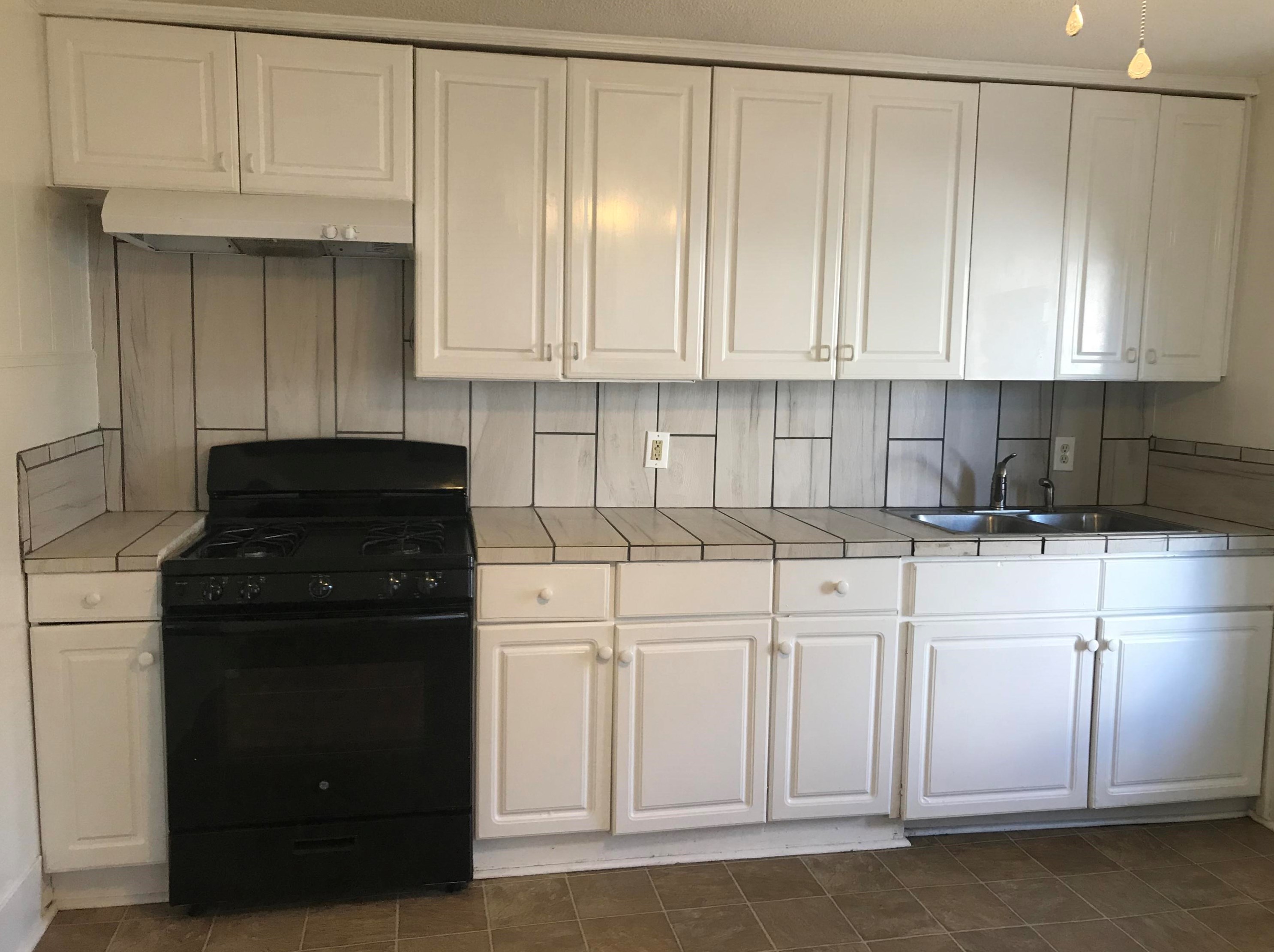 1654 Folly Rd, Charleston, SC 29412