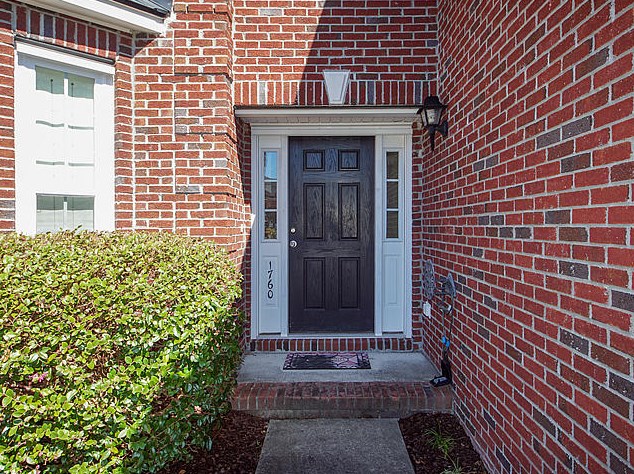 1760 Waterbrook Dr, Charleston, SC 29414-8005