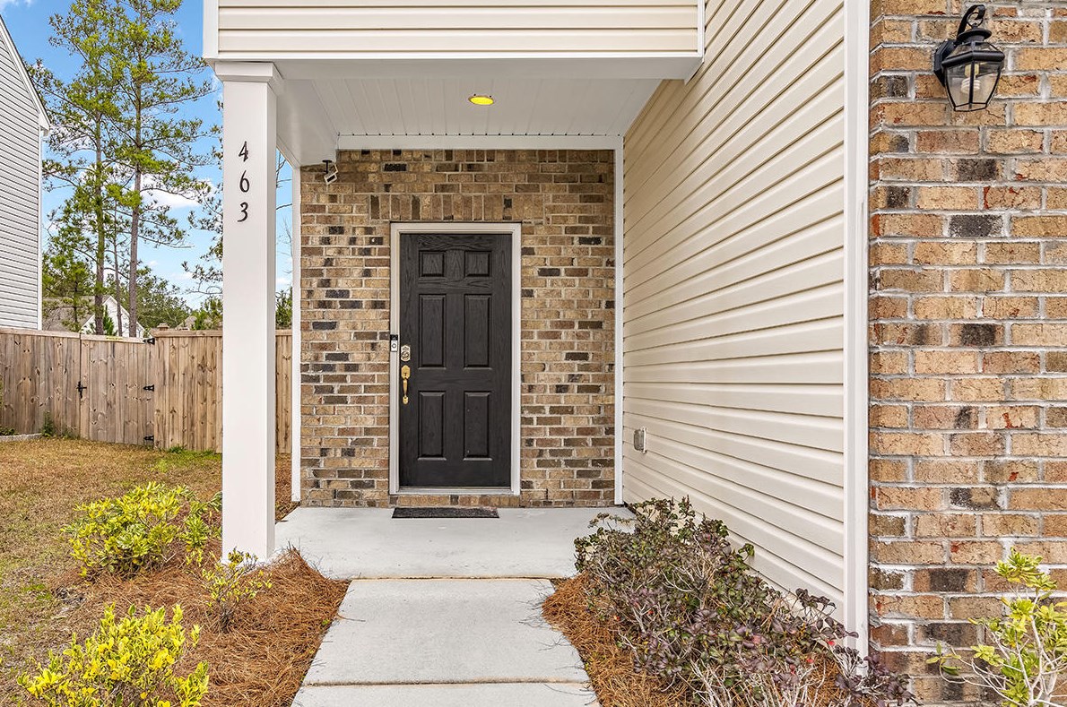 463 Whispering Breeze Ln, Summerville, SC 29486