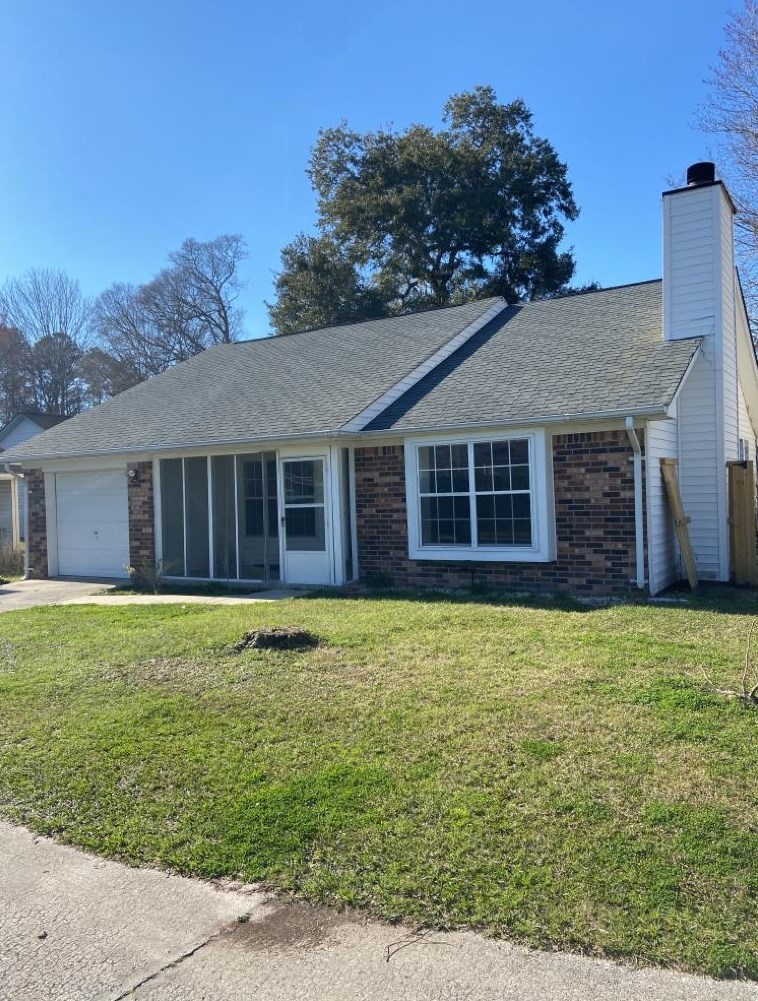 9520 One Notch Rd, Ladson, SC 29456