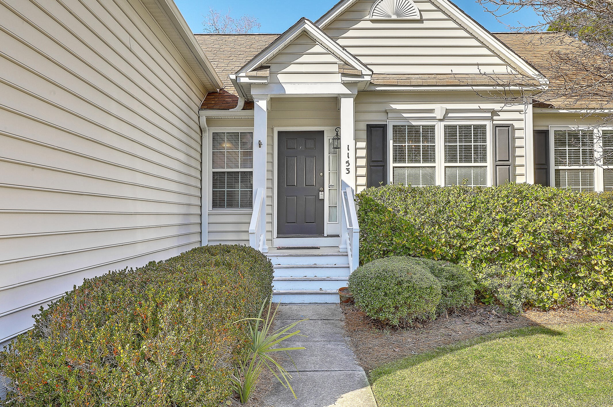 1153 Willoughby Ln, Mount Pleasant, SC 29466