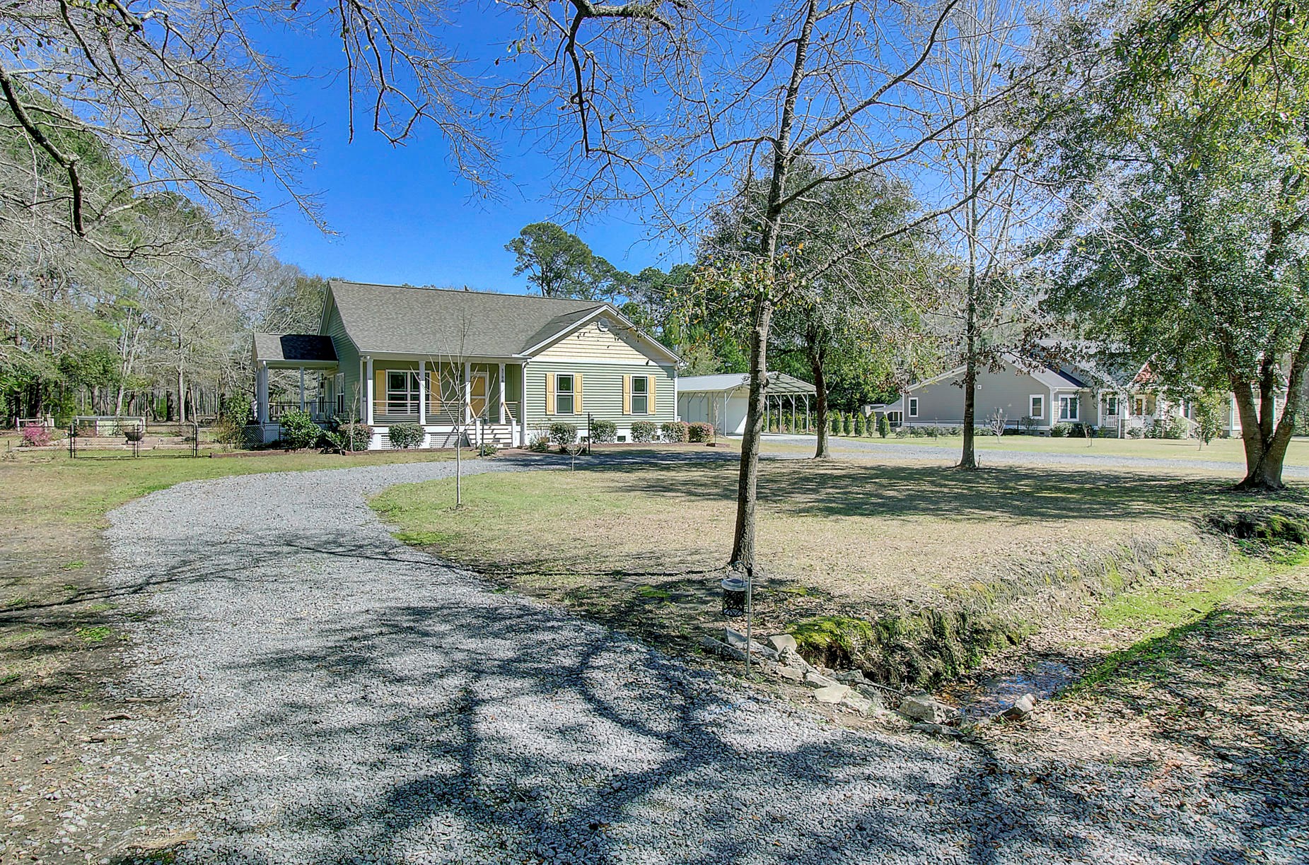 5784 Golden Rice Ln, Ravenel, SC 29470