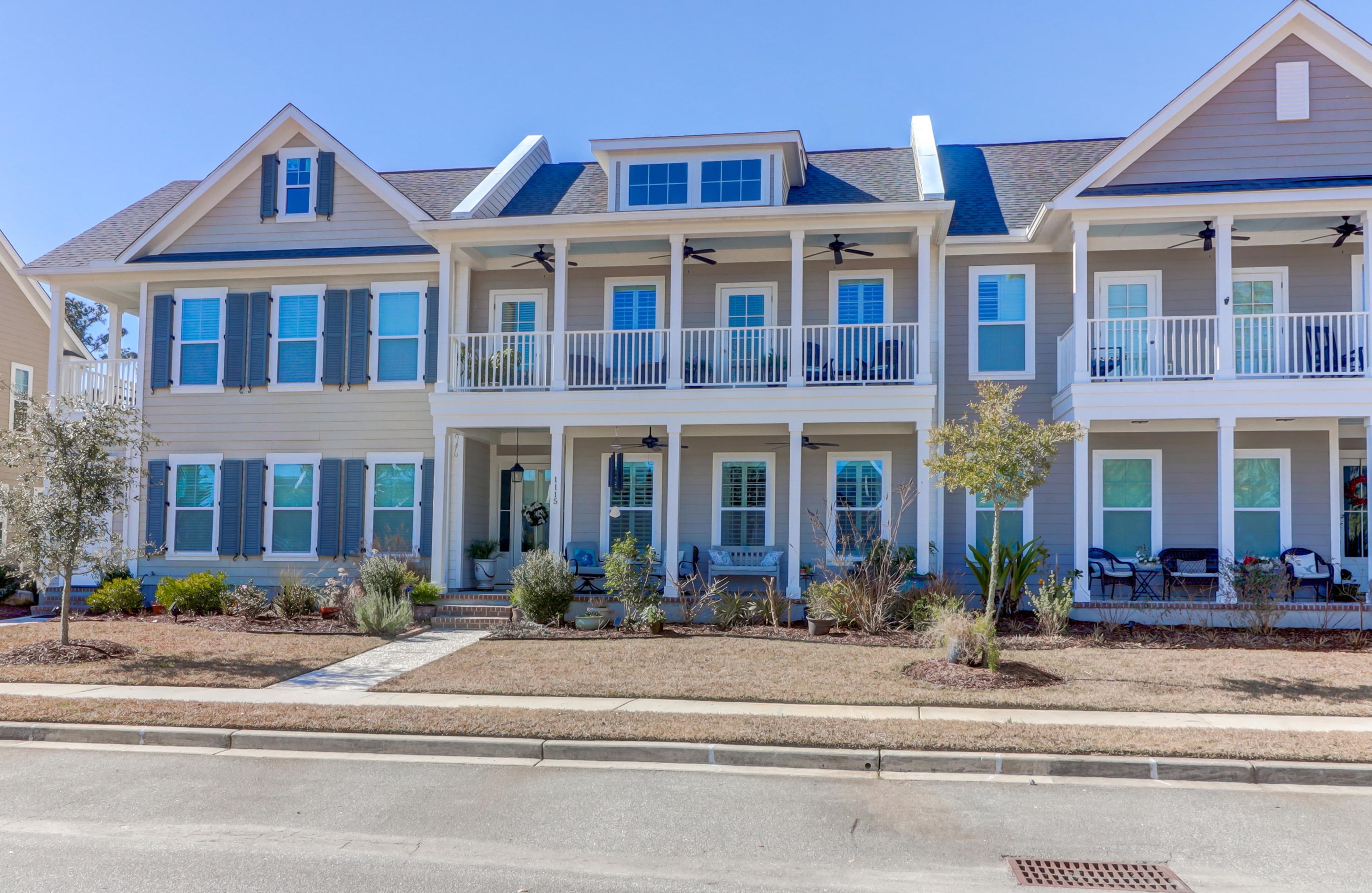 1115 Neighborhood Ln, Ravenel, SC 29470