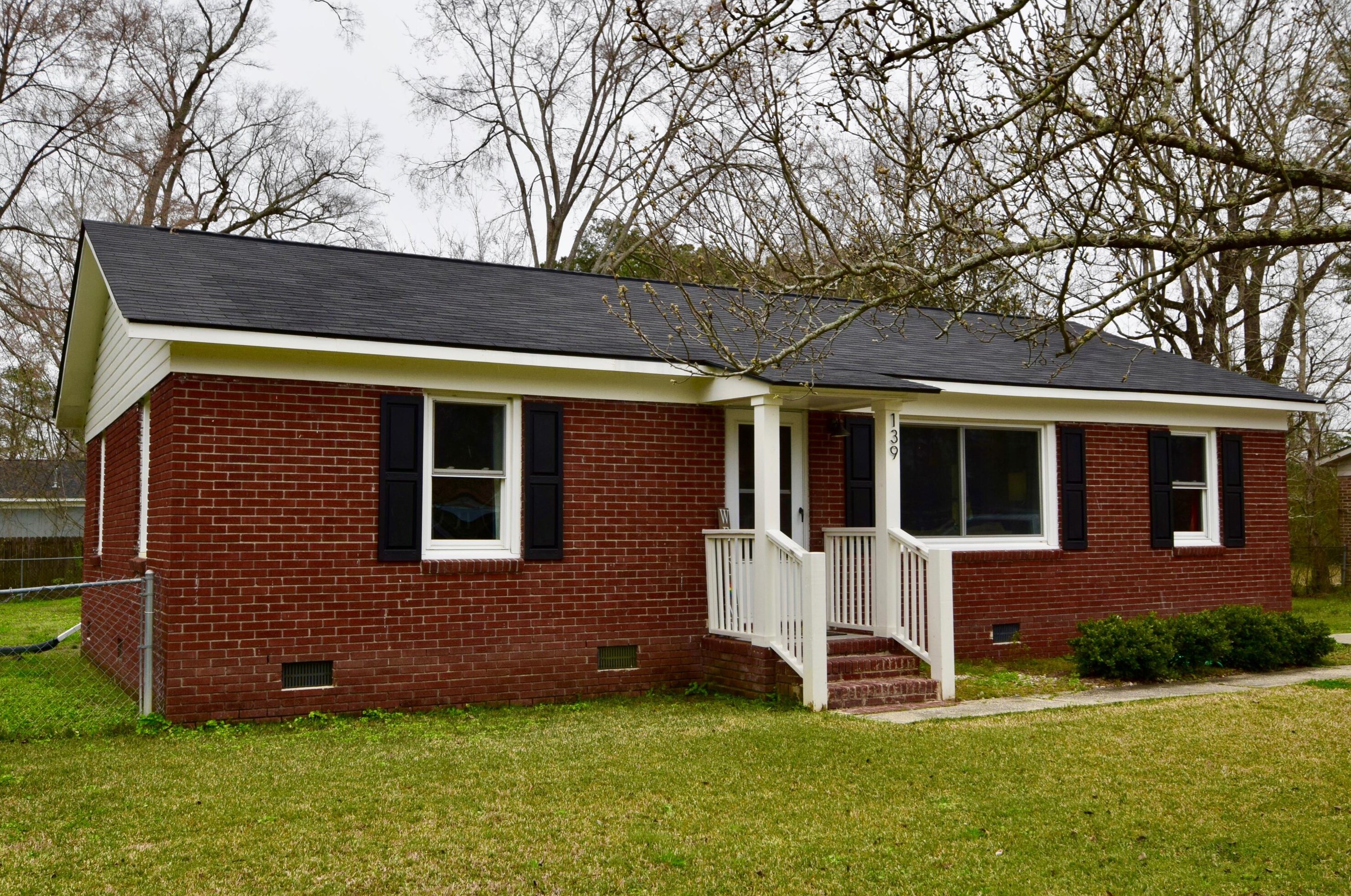 139 Keenan Ave, Charleston, SC 29445-4236