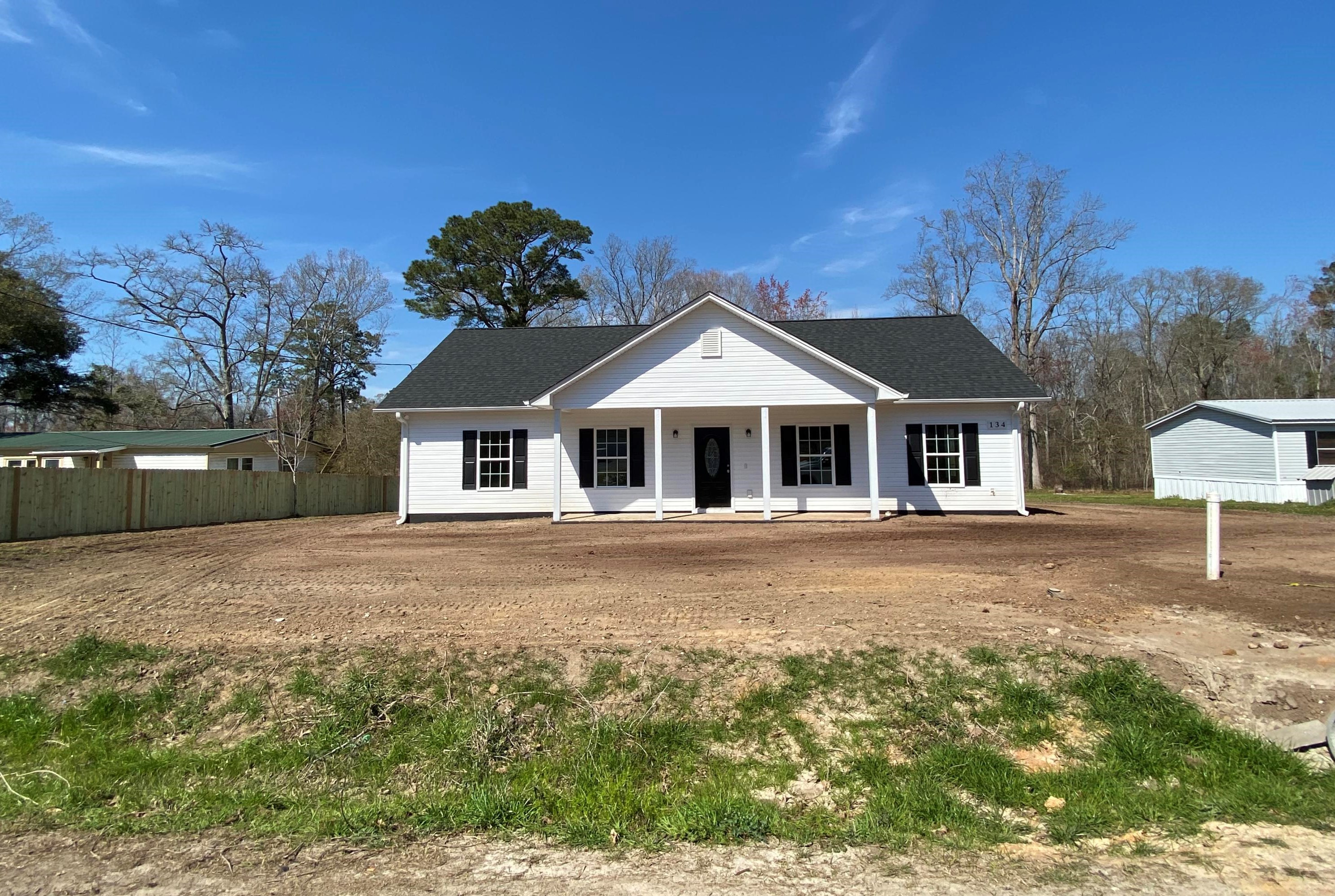 134 Pike Dr, Summerville, SC 29483-9415