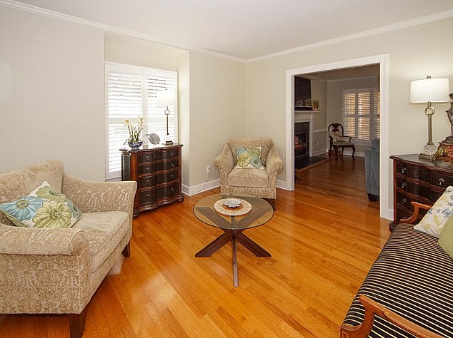 1902 Ashley Hall Rd, Charleston, SC 29407-9667