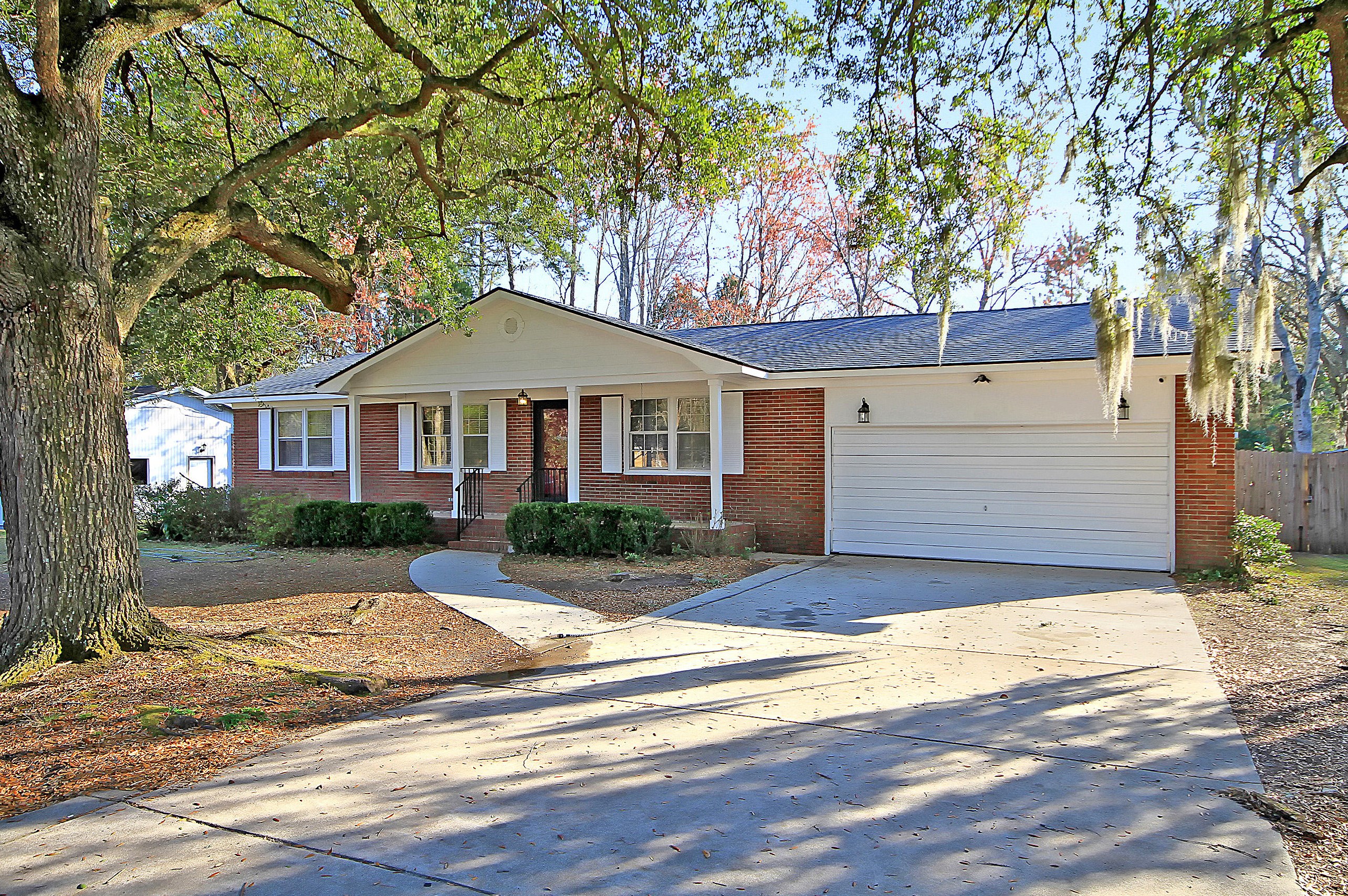 102 Richter Dr, Ladson, SC 29456