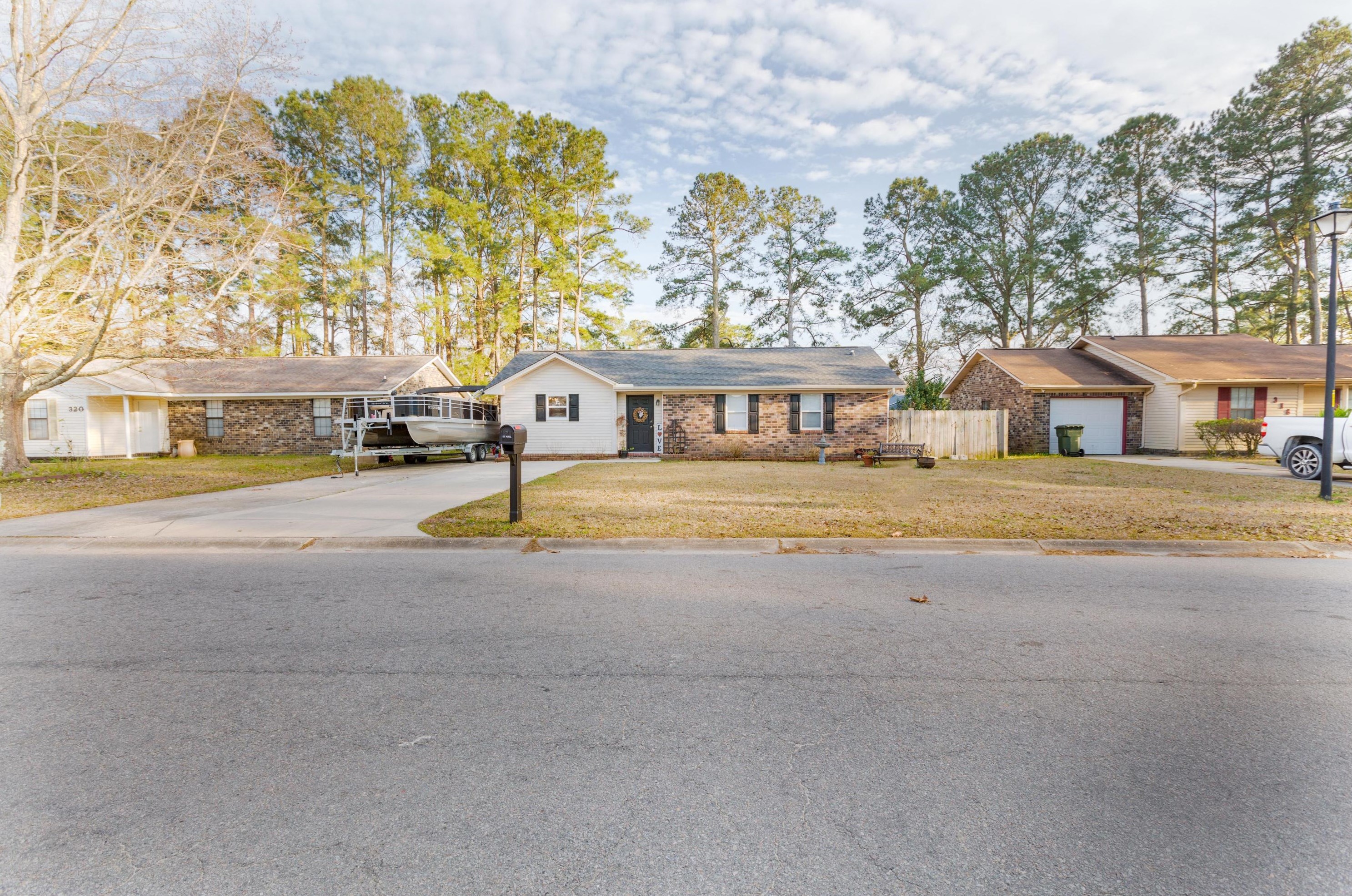 318 Vixen Blvd, Charleston, SC 29445-2714