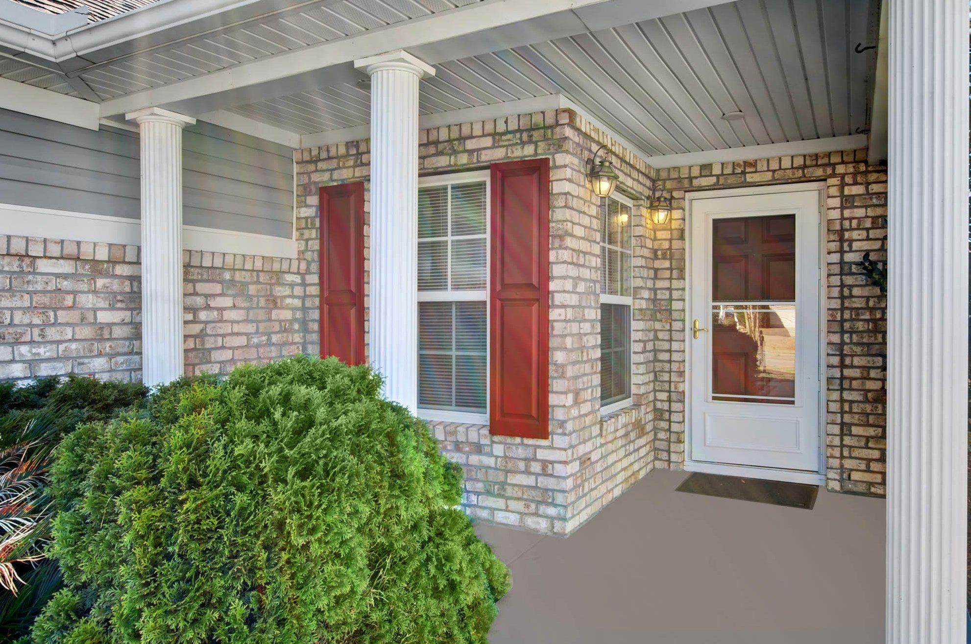 151 Kimberton Ave, Moncks Corner, SC 29461-8850