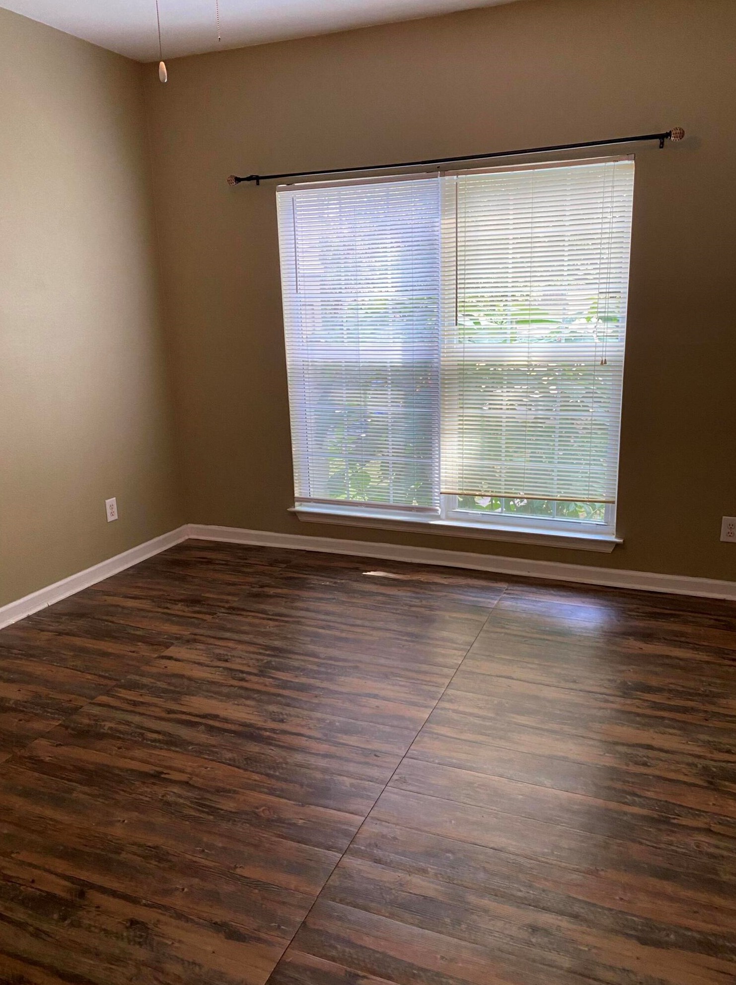 700 Daniel Ellis Dr, Charleston SC 12308-3034 exterior