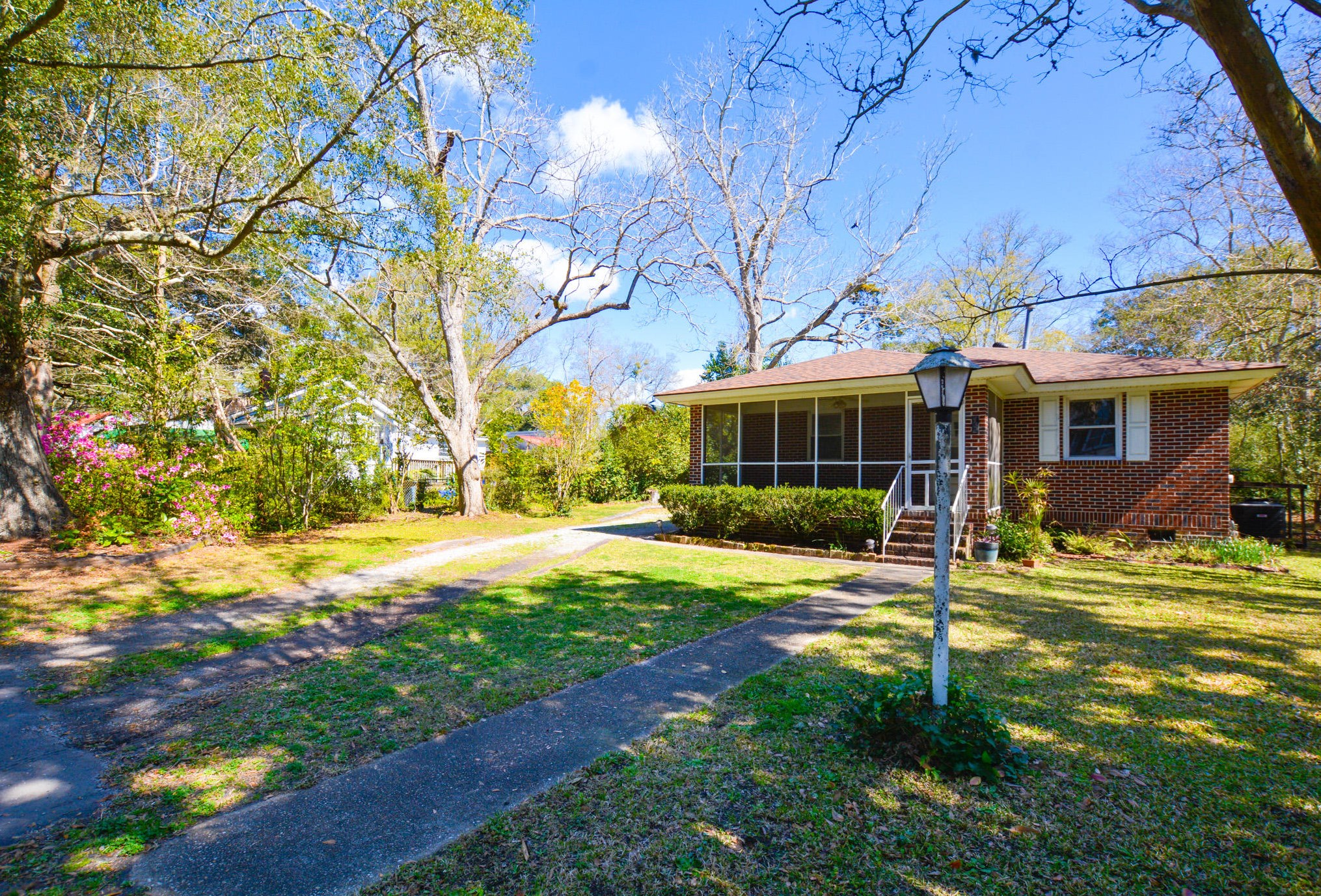 432 Lindberg St, Charleston, SC 29412