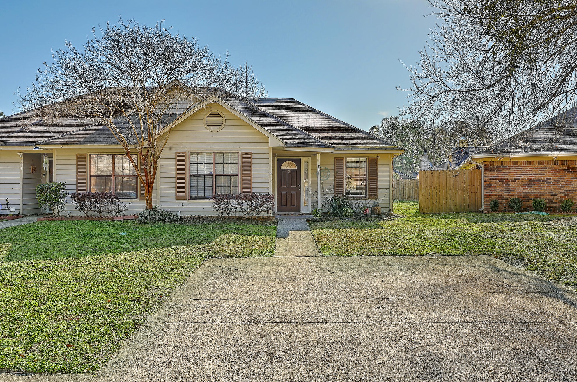 704 Temple Rd #b, Ladson, SC 29456