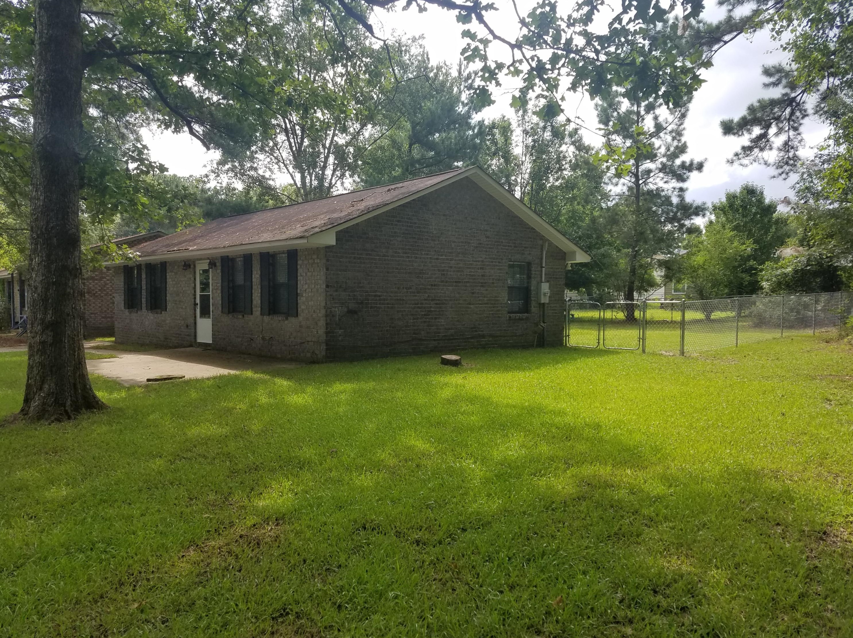 119 Ash Hill Rd, Summerville, SC 29483-8123