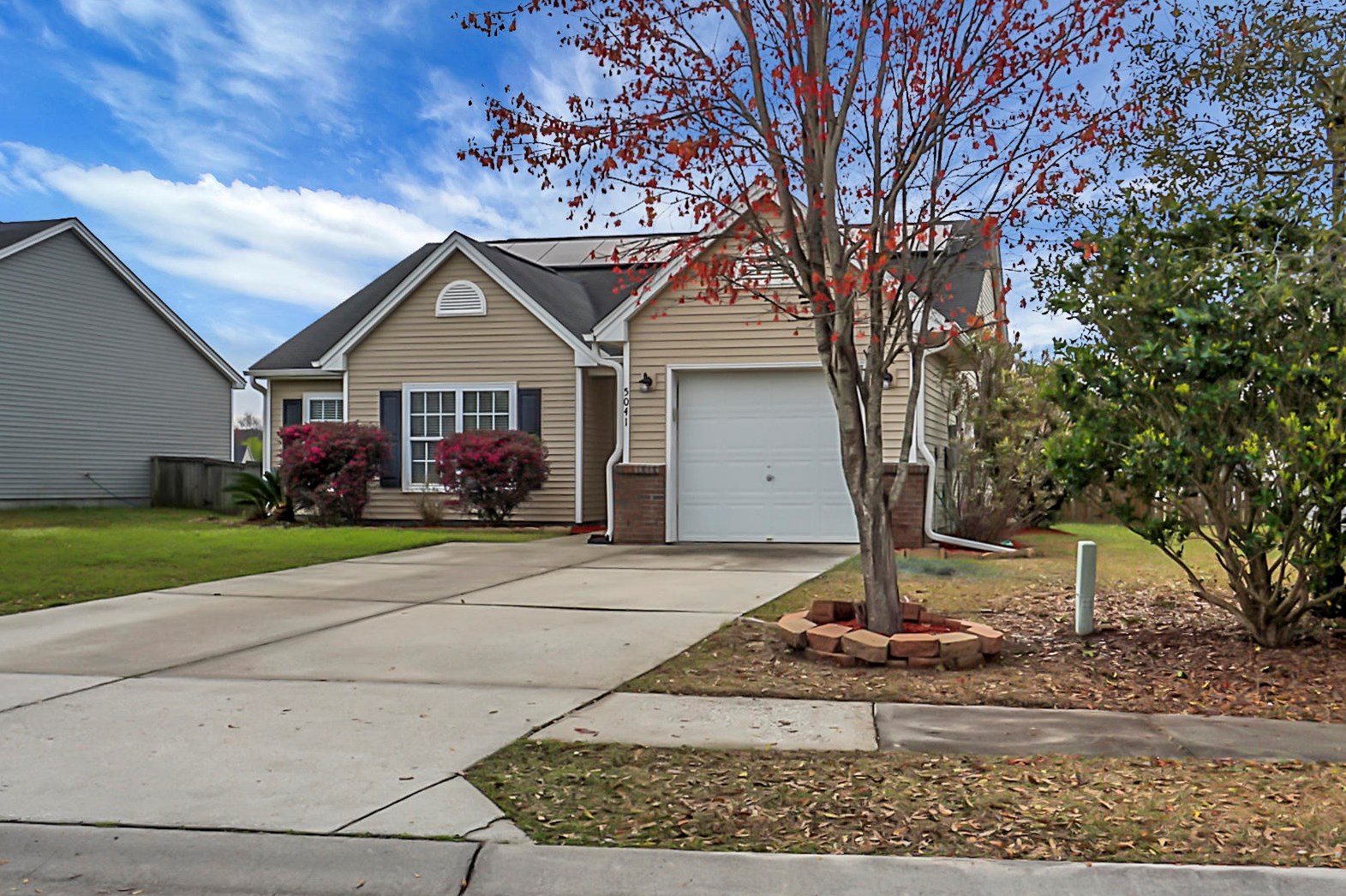 5041 Carrington Ct, Summerville, SC 29485-8085