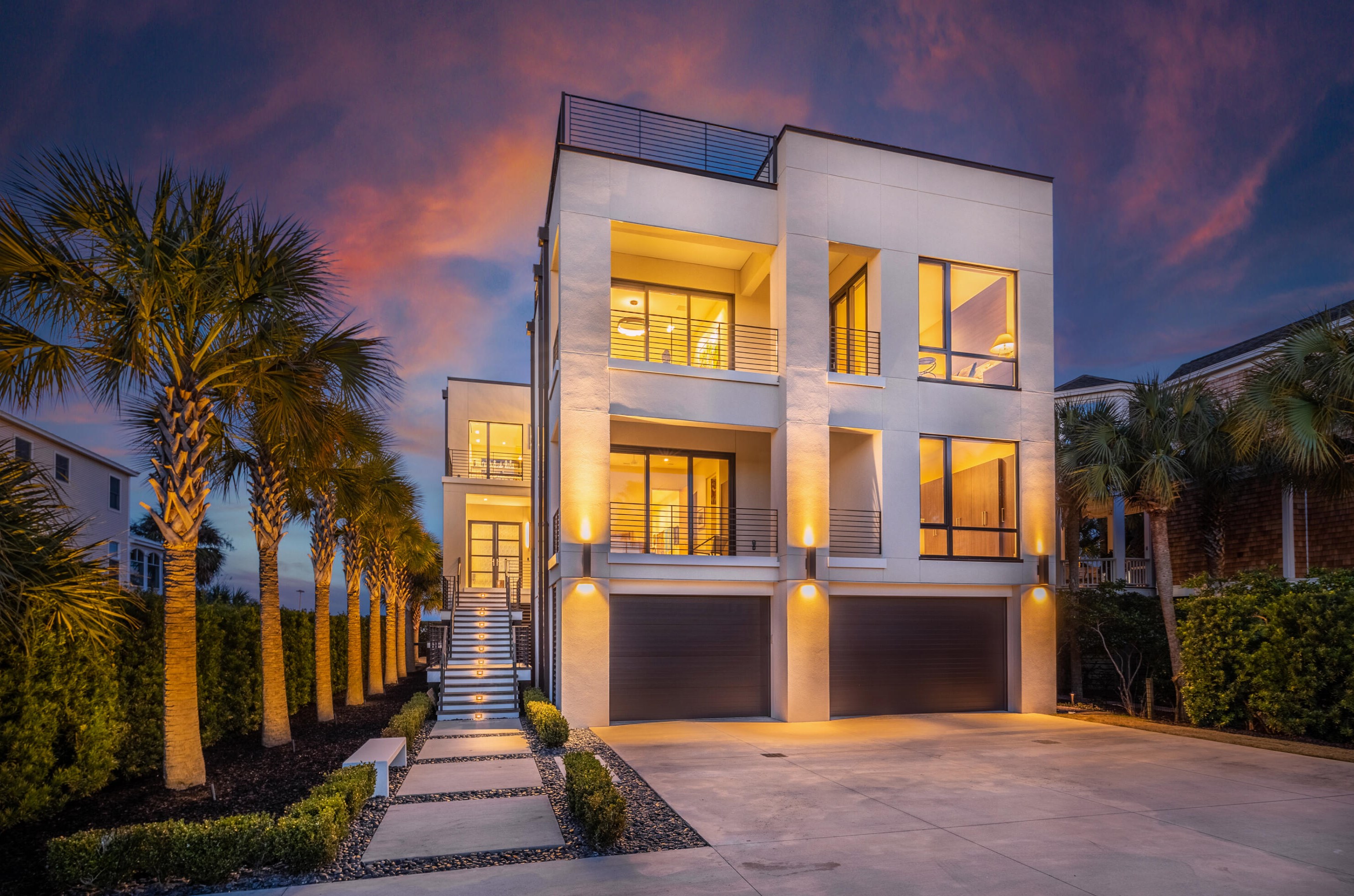 910 Middle St, Sullivans Island, SC 29482-9752
