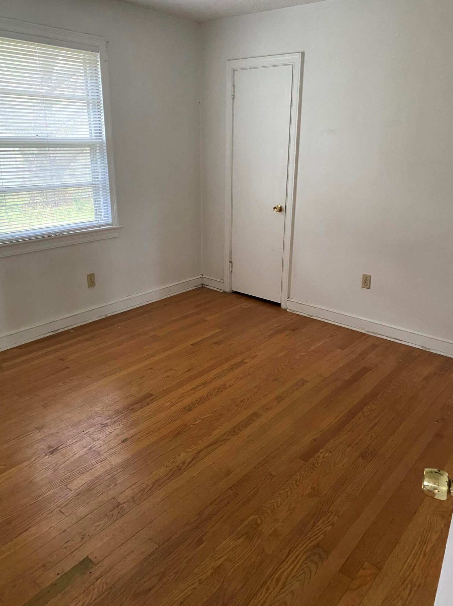 1274 Maxwell St, Charleston SC  29405-4151 exterior
