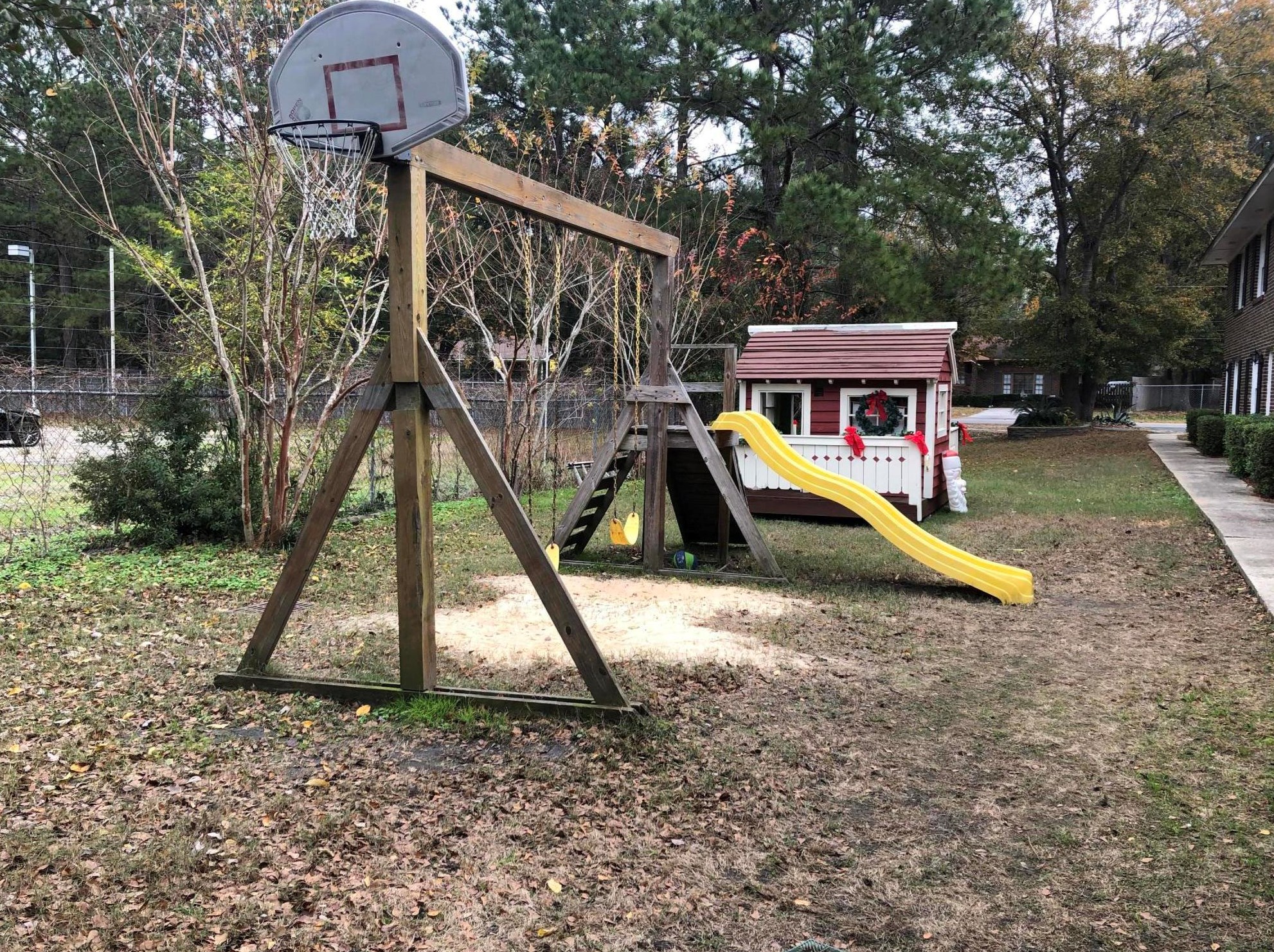 520 Rose Ln Apt 11, Summerville, SC 29485