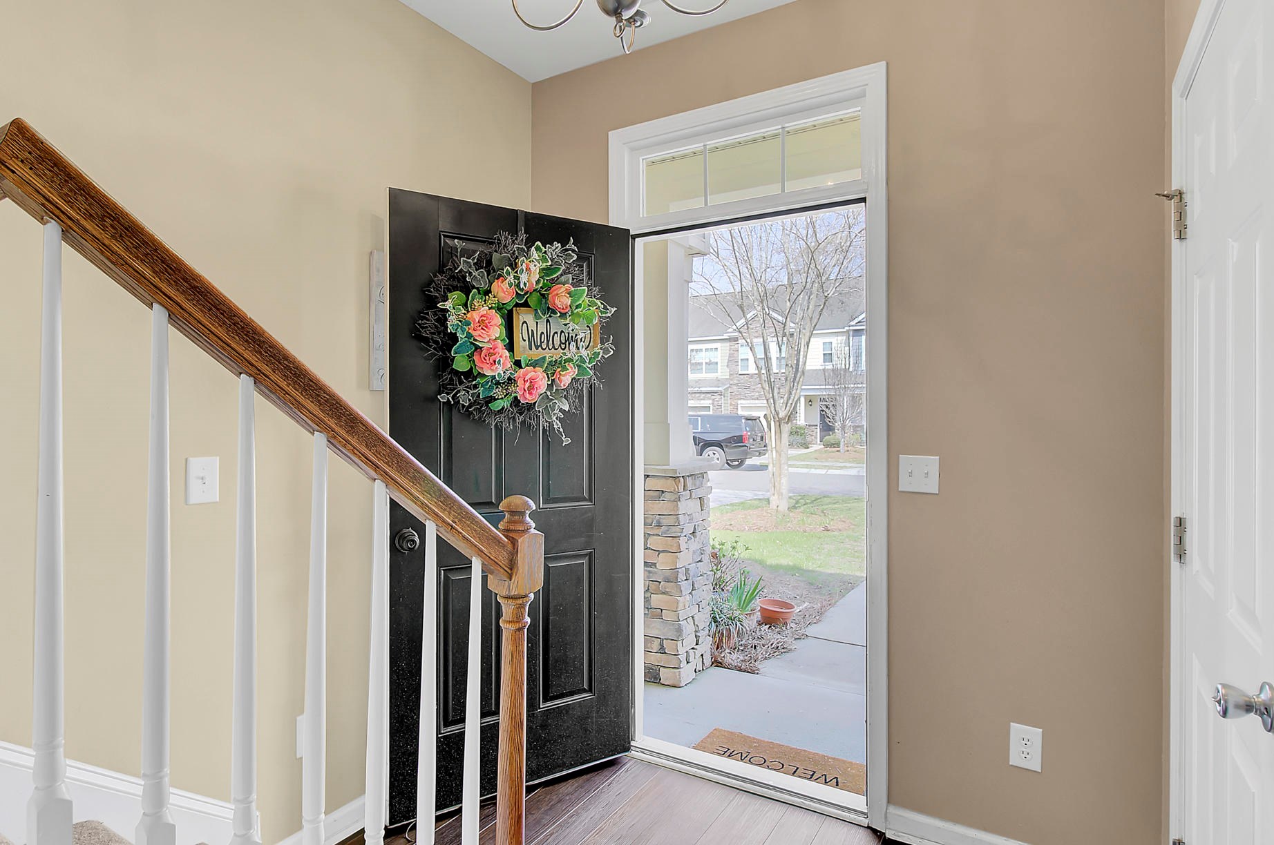 817 Bibury Ct, Charleston SC  29414-9120 exterior