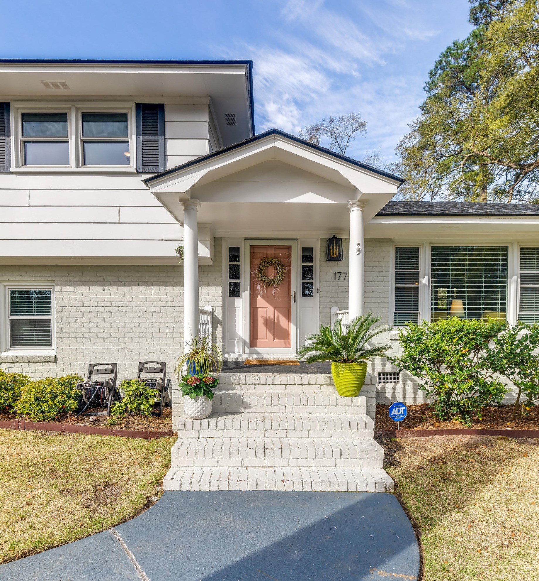 1777 Huntington Dr, Charleston, SC 29407-3118
