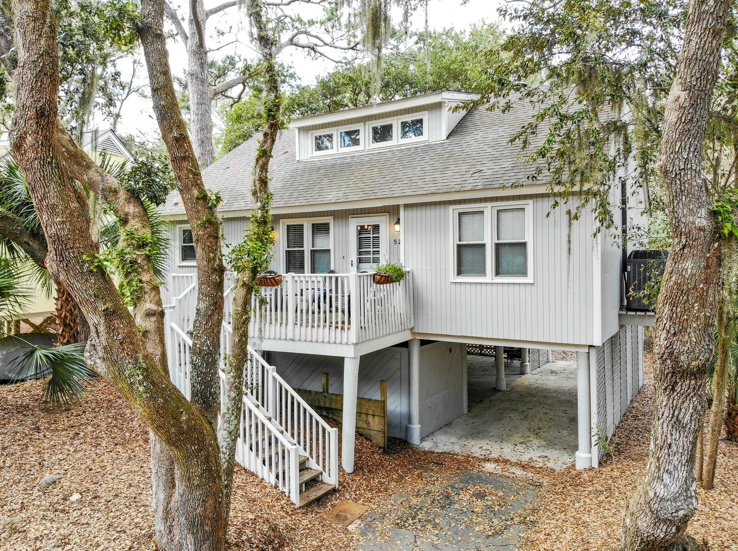 529 Cobby Creek Ln, Johns Island, SC 29455