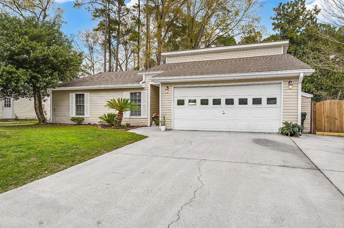 102 Tram Blvd, Summerville, SC 29483-7705
