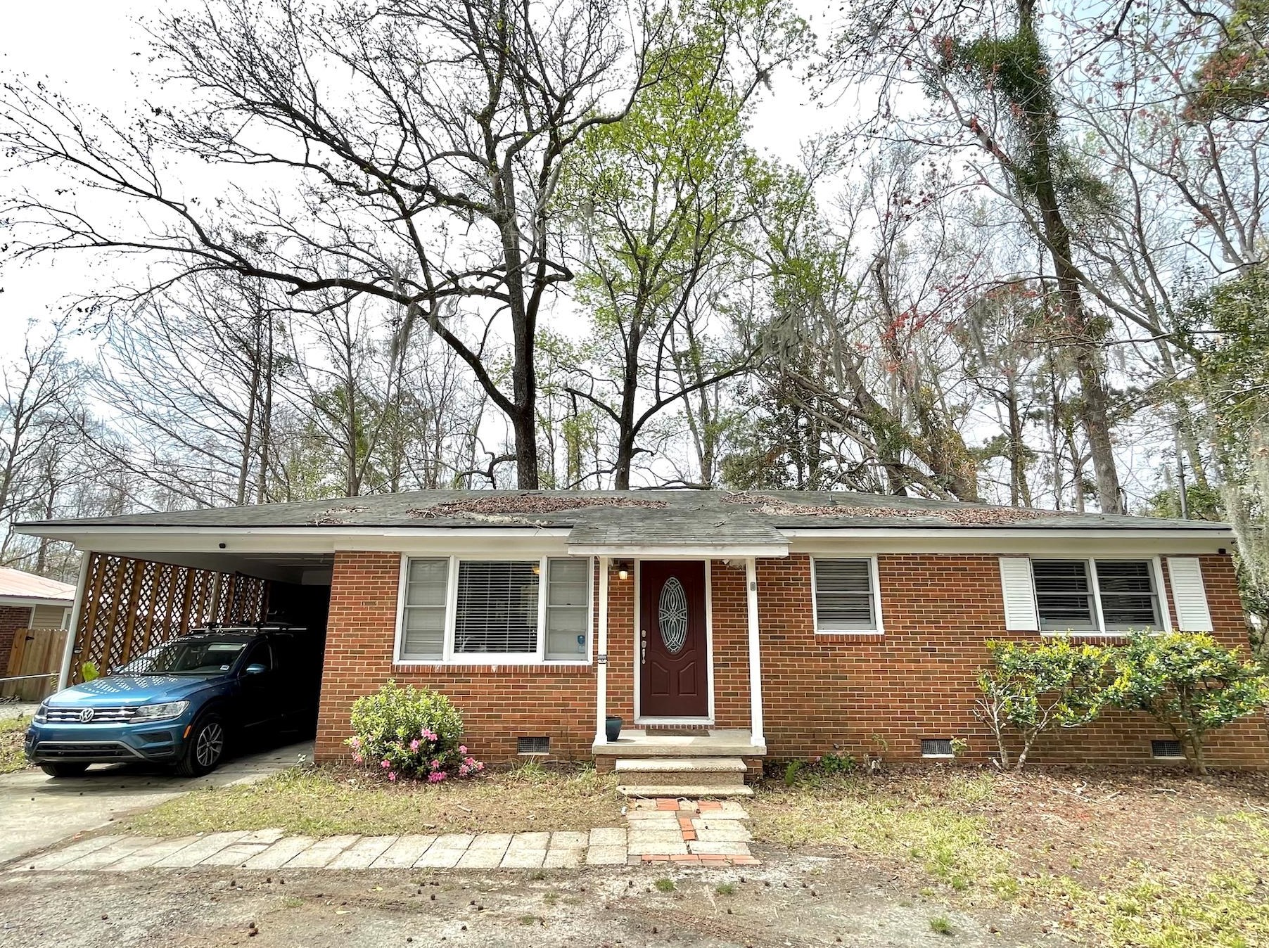 825 Savage Rd, Charleston, SC 29414-5652