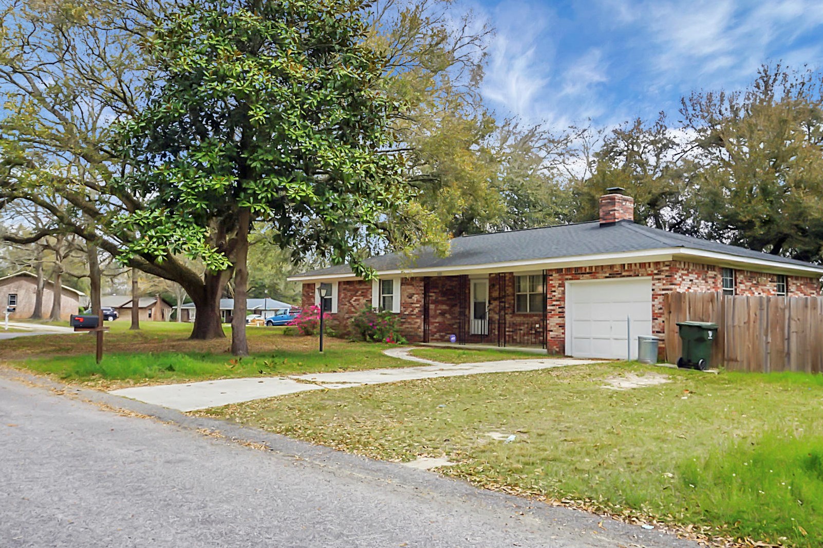 122 Rosedale Ave, Charleston, SC 29445-4315