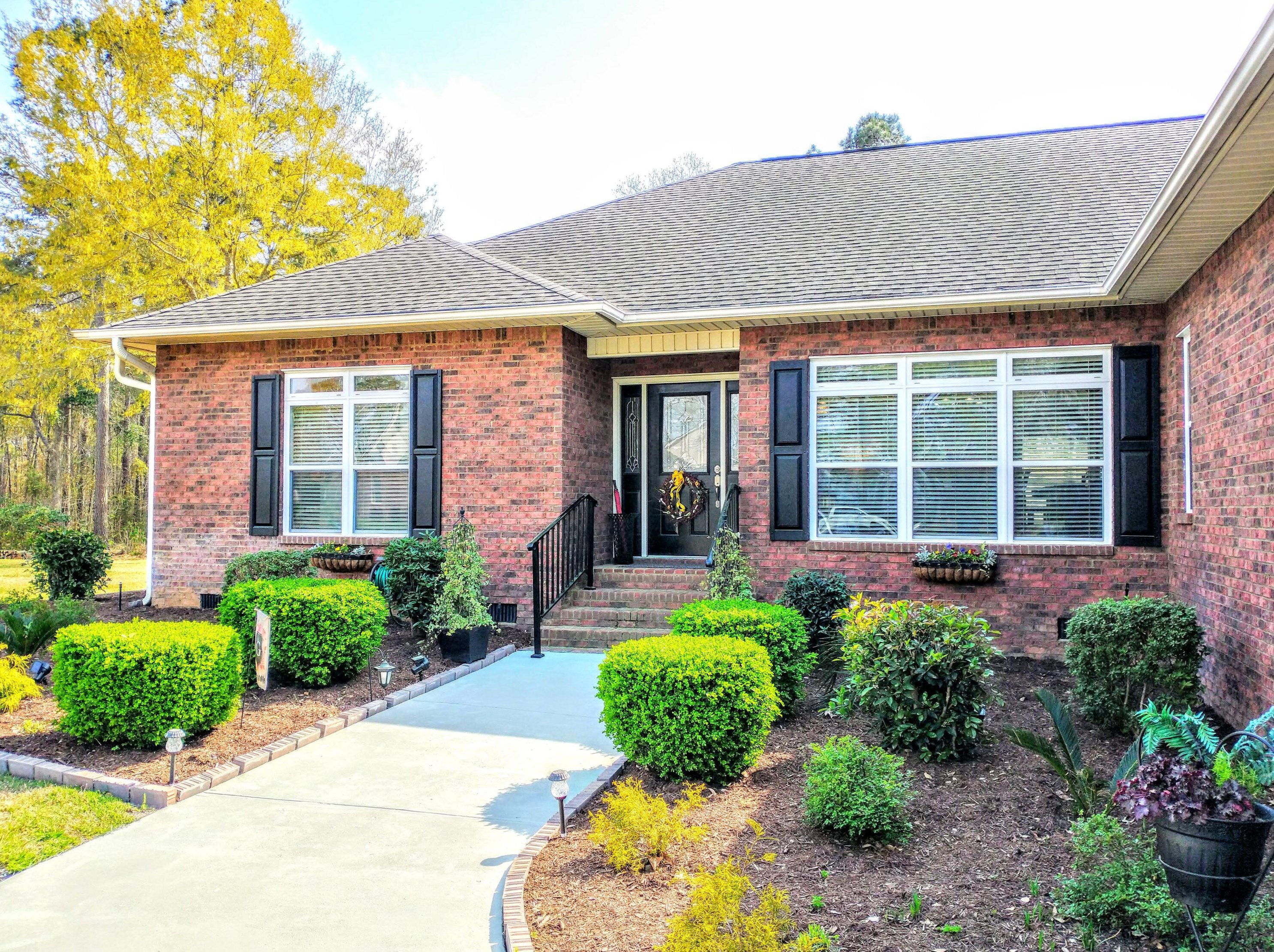 312 Lake Arbu Dr, Foreston, SC 29102