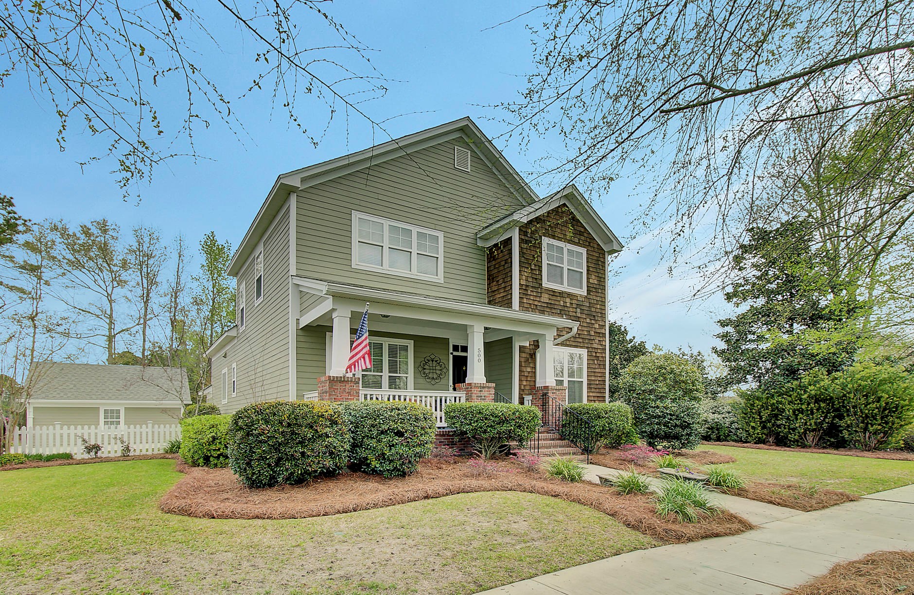 500 Hawthorne Ave, Summerville, SC 29483-5523