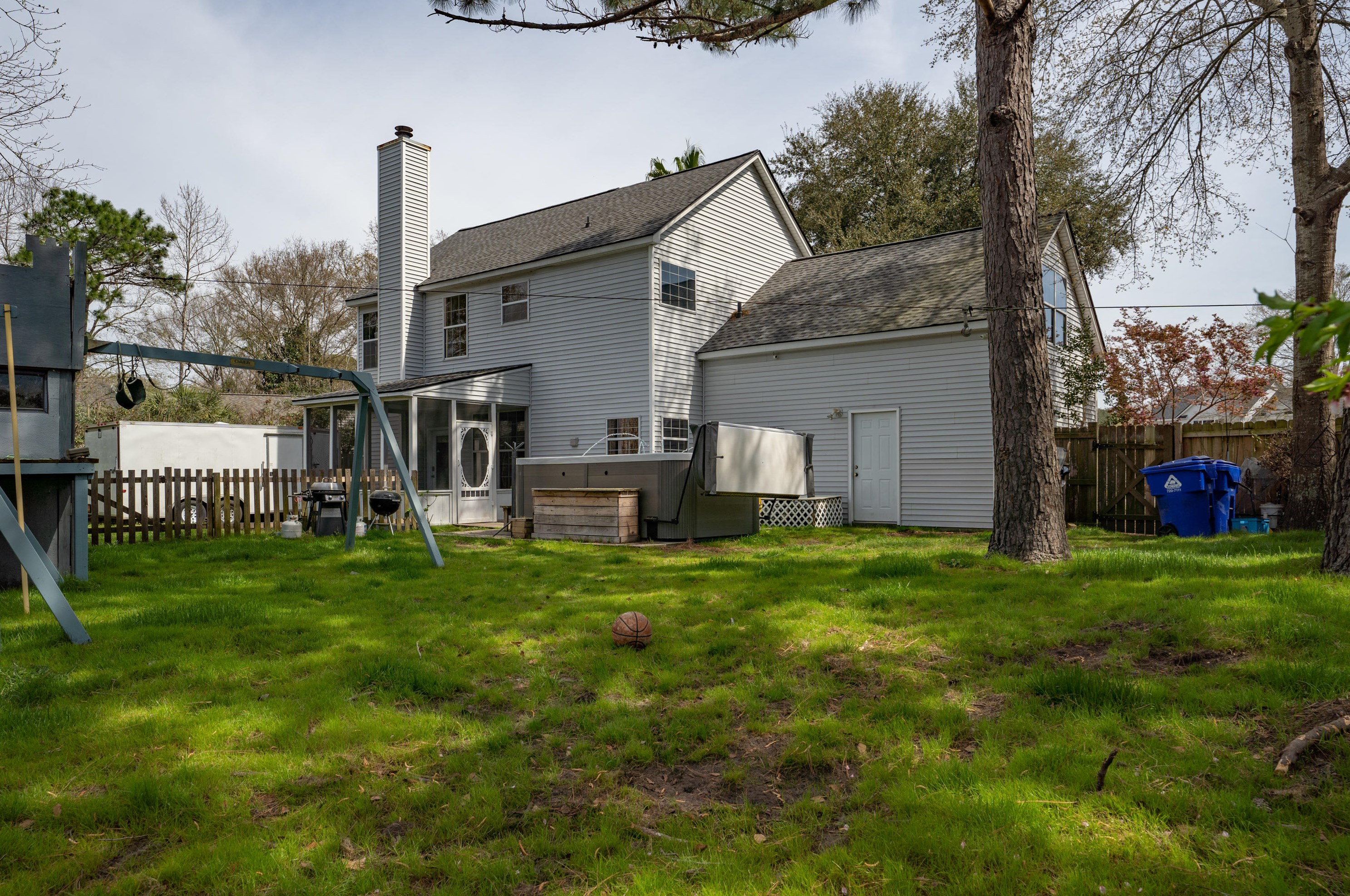 1224 Bridgeport Dr, Mount Pleasant, SC 29466-7451