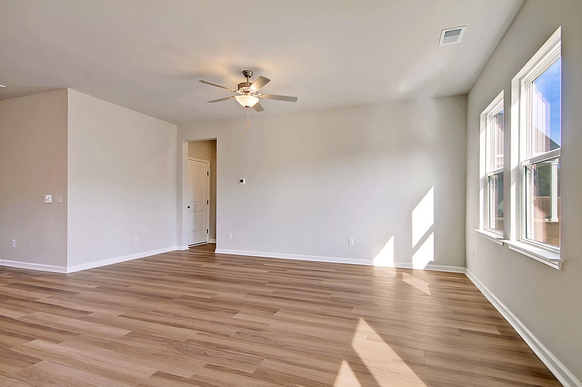 555 Abigail St, Moncks Corner SC  29461 exterior