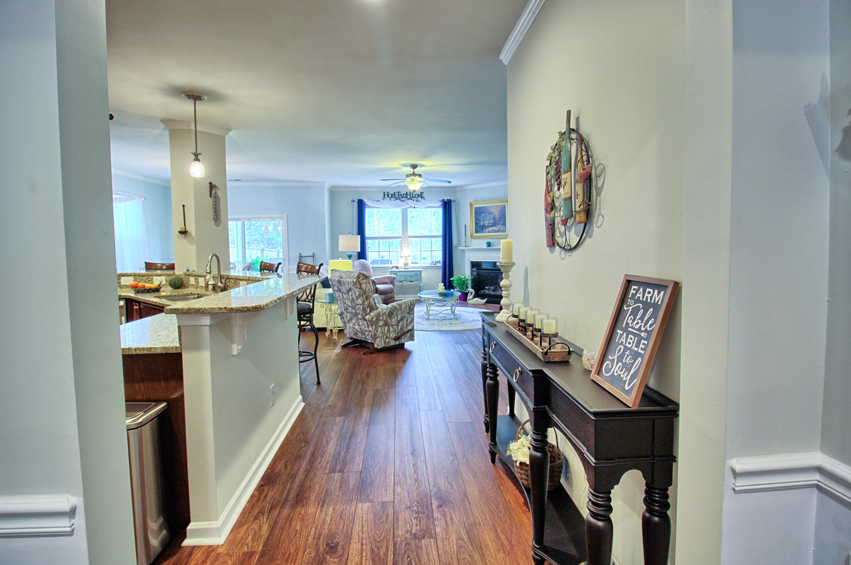 483 Whispering Breeze Ln, Summerville SC  29486 exterior